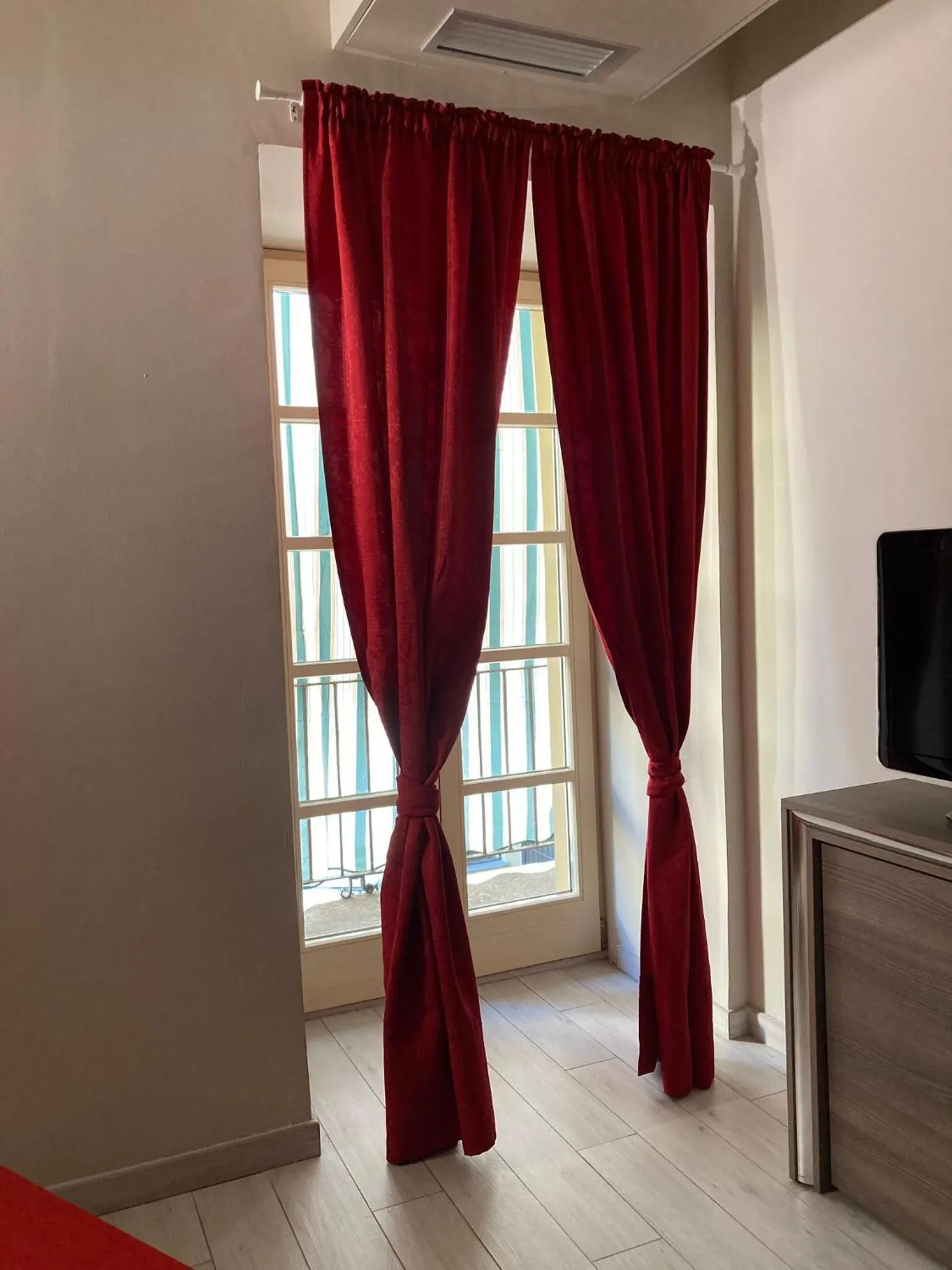 Photo of the whole room in Adalesia Hotel & Coffee