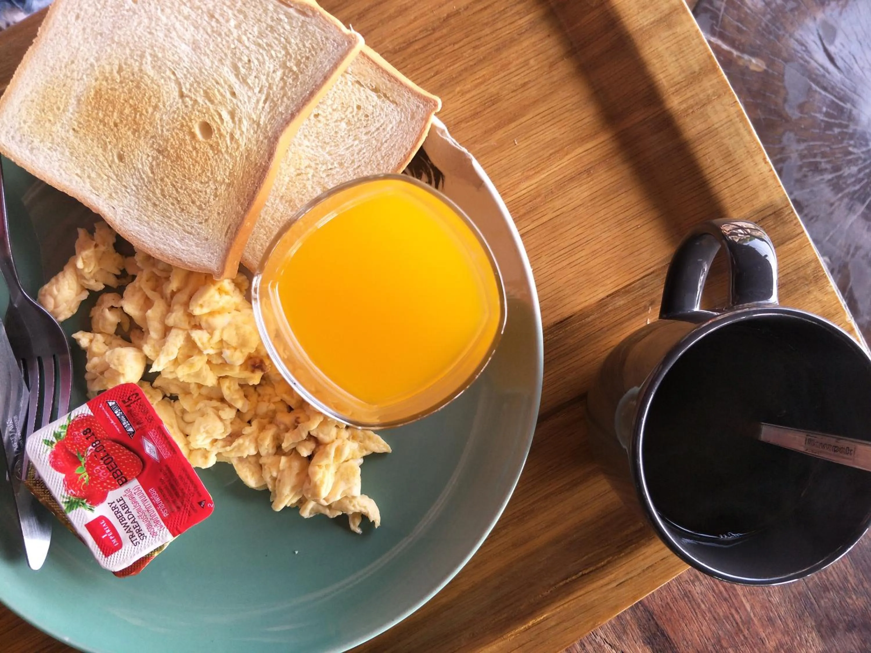 Breakfast in Moondance Magic View Bungalow