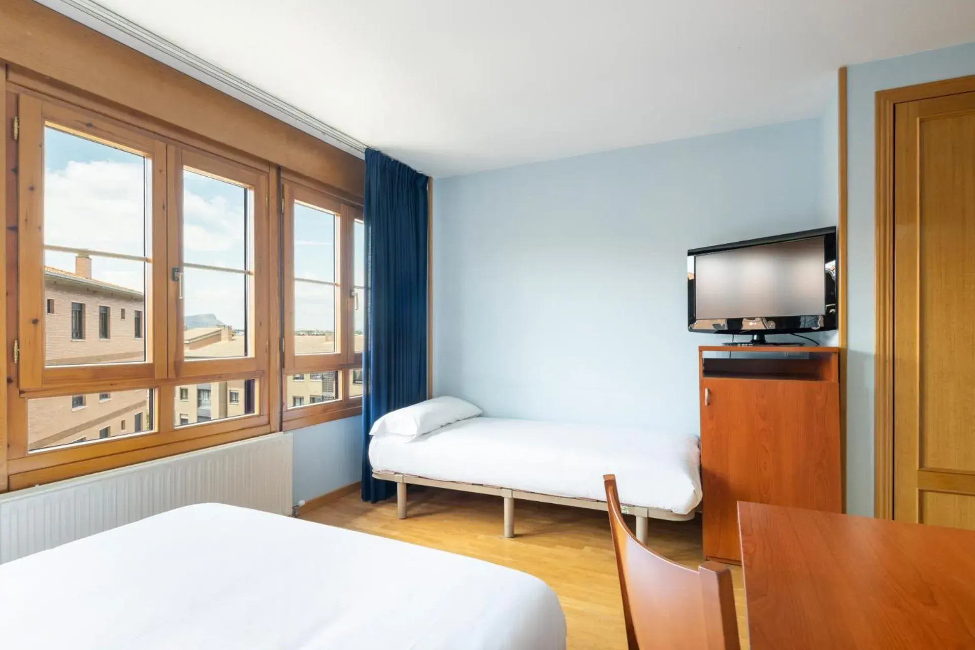 Bed in Hostal Alda Río Duero Bed in Hostal Alda Río Duero