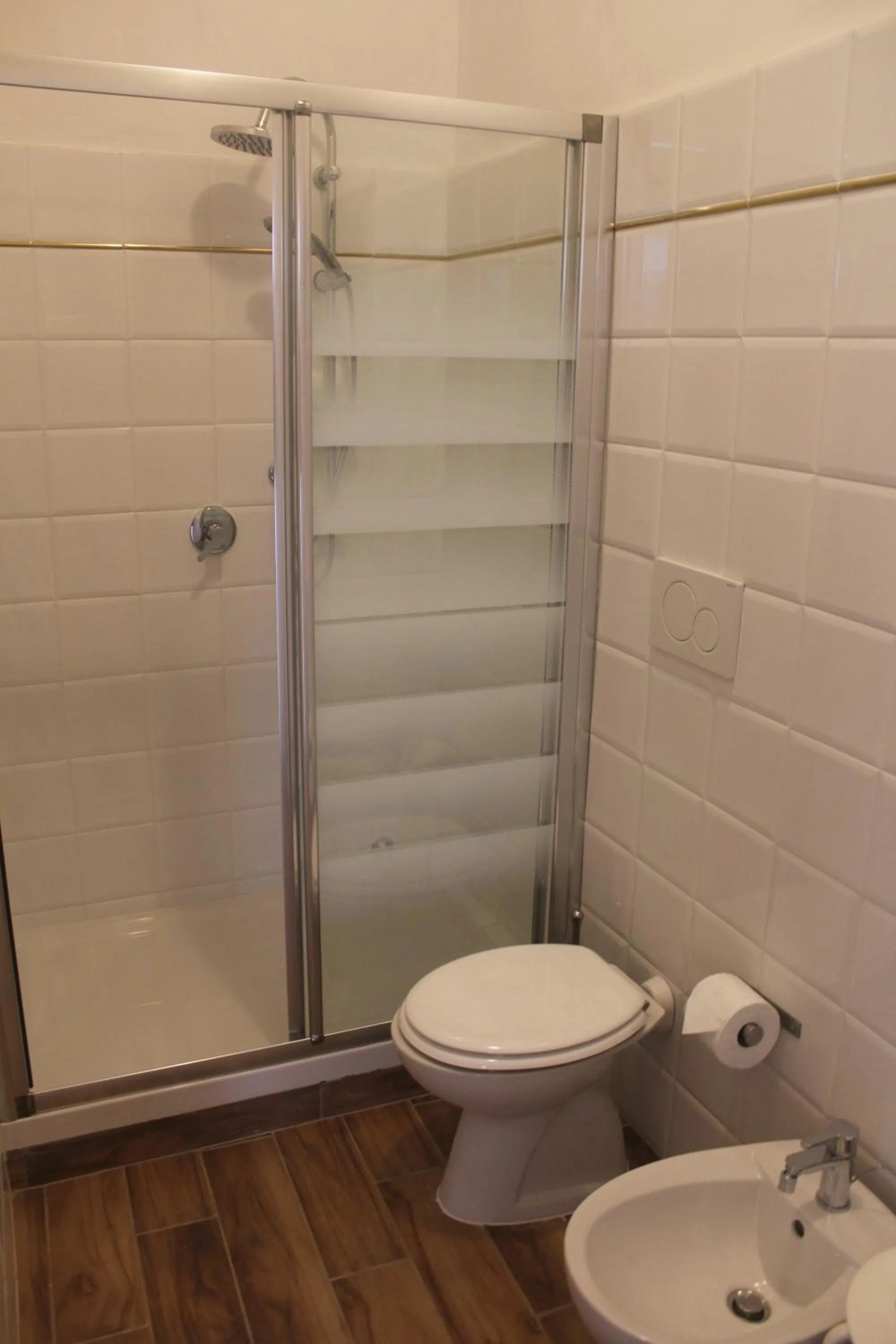 Shower in Roma My Home B&B
