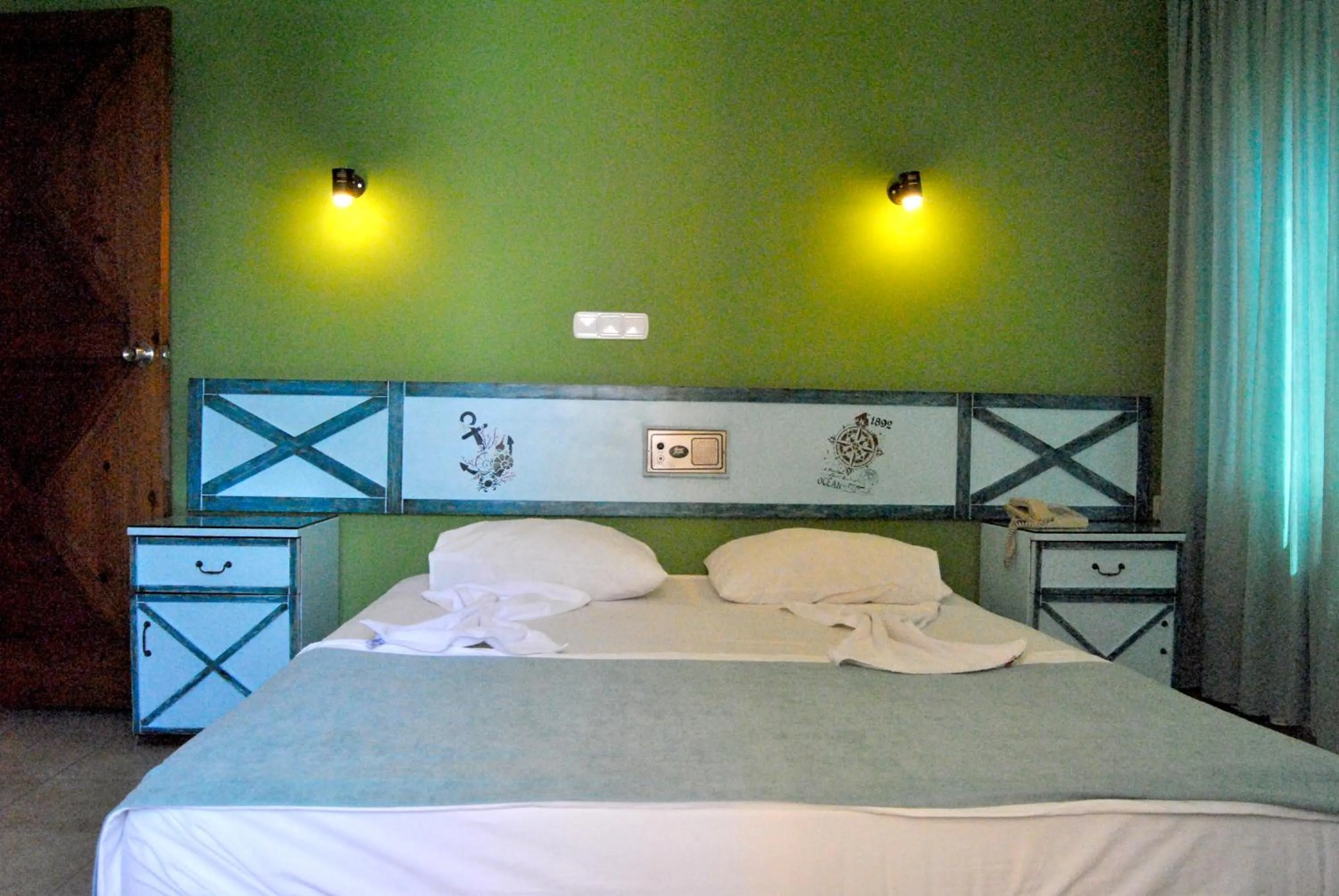 Bed in Benna Hotel