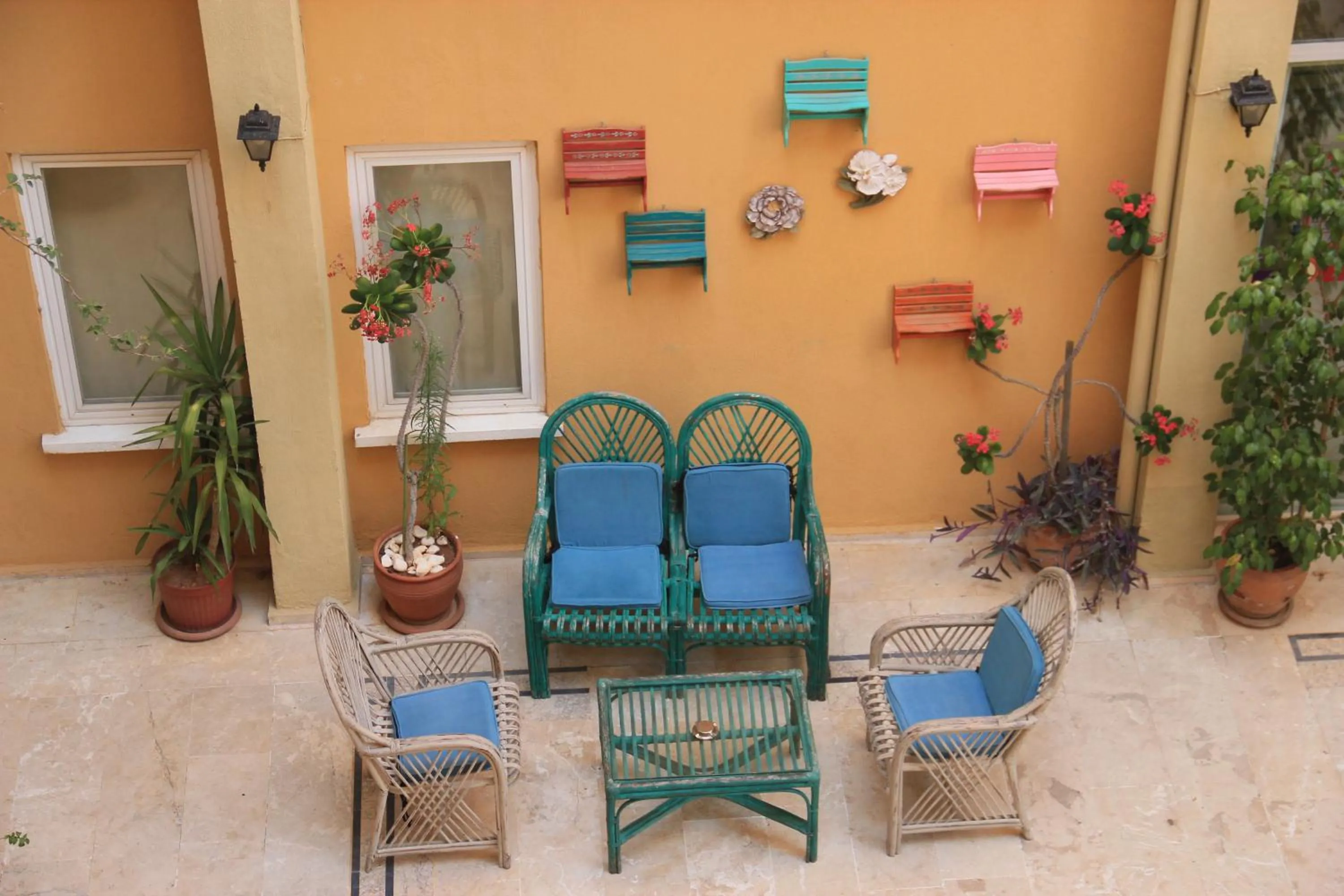 Patio in Benna Hotel