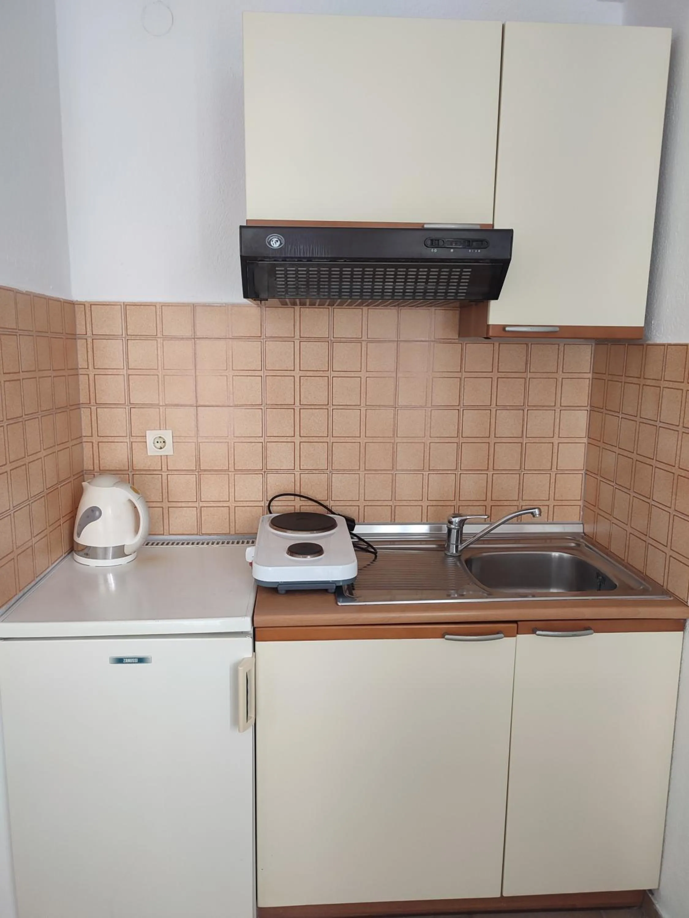 kitchen in Bella Grecia