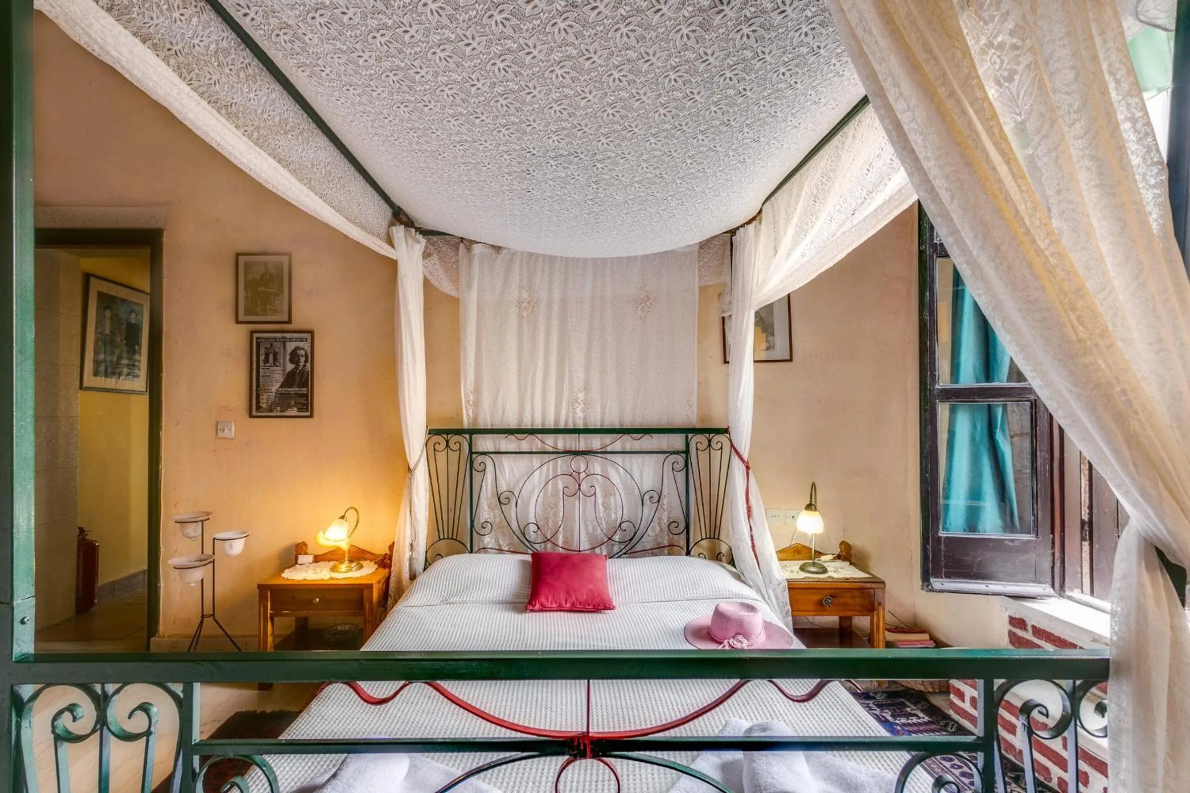 Bed in Ifigenia by Captain Michalis