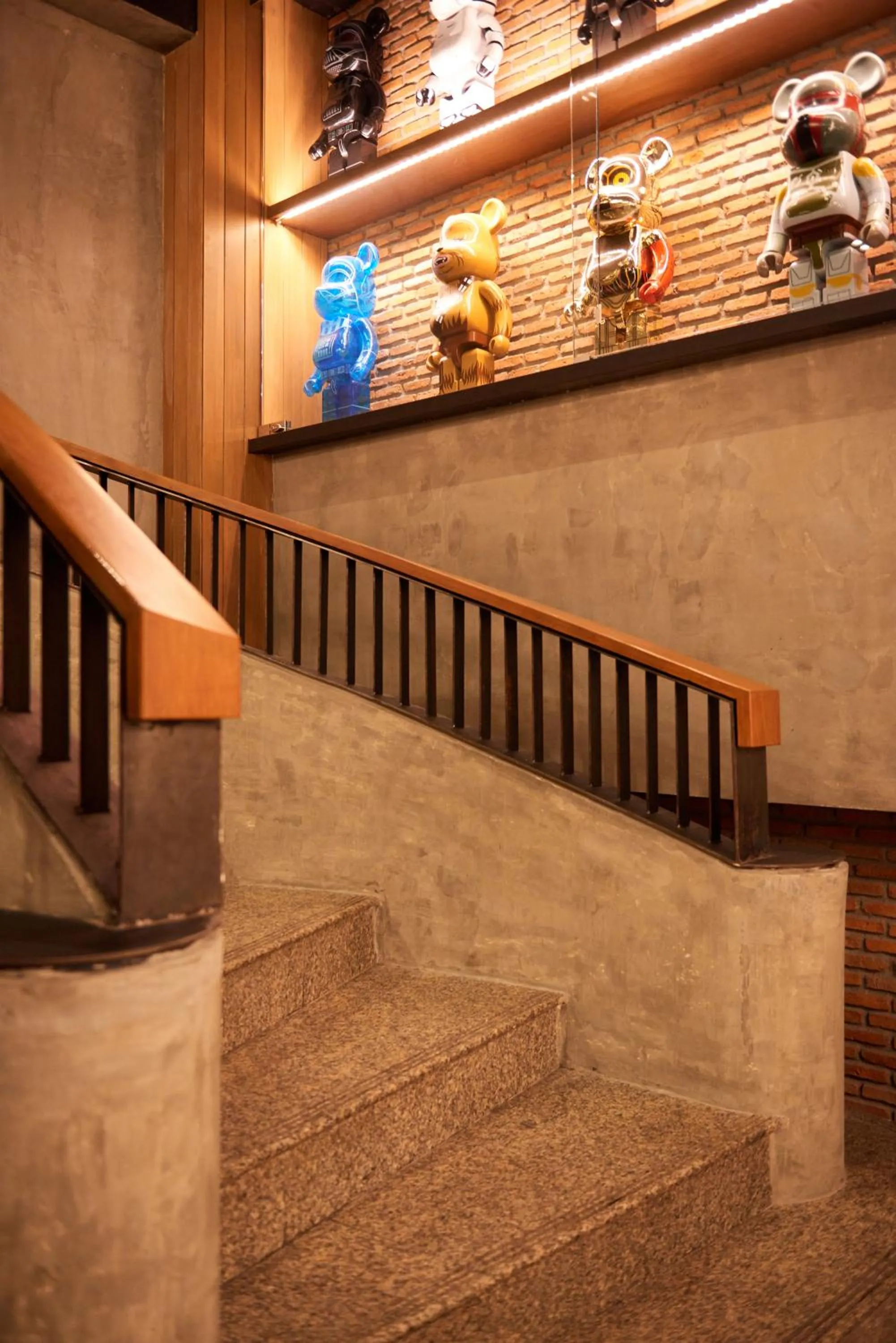 Decorative detail in White Palace Bangkok