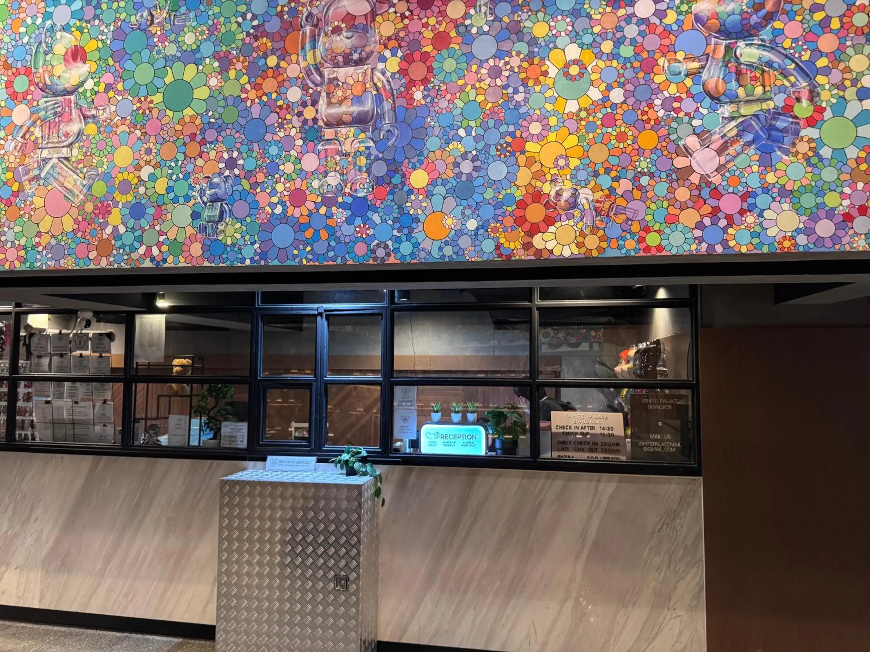 Lobby or reception in White Palace Bangkok Lobby or reception in White Palace Bangkok