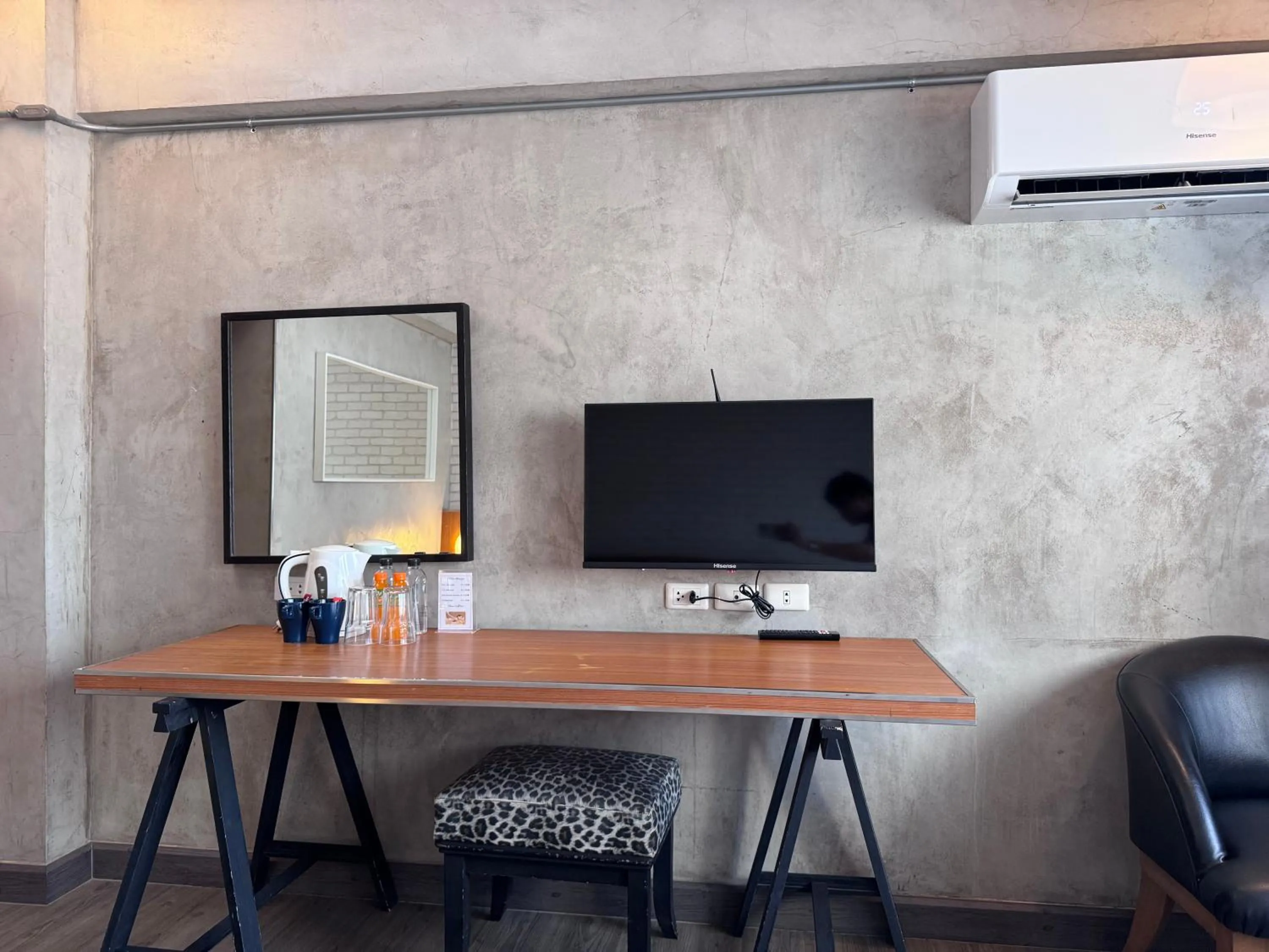 Area and facilities in White Palace Bangkok