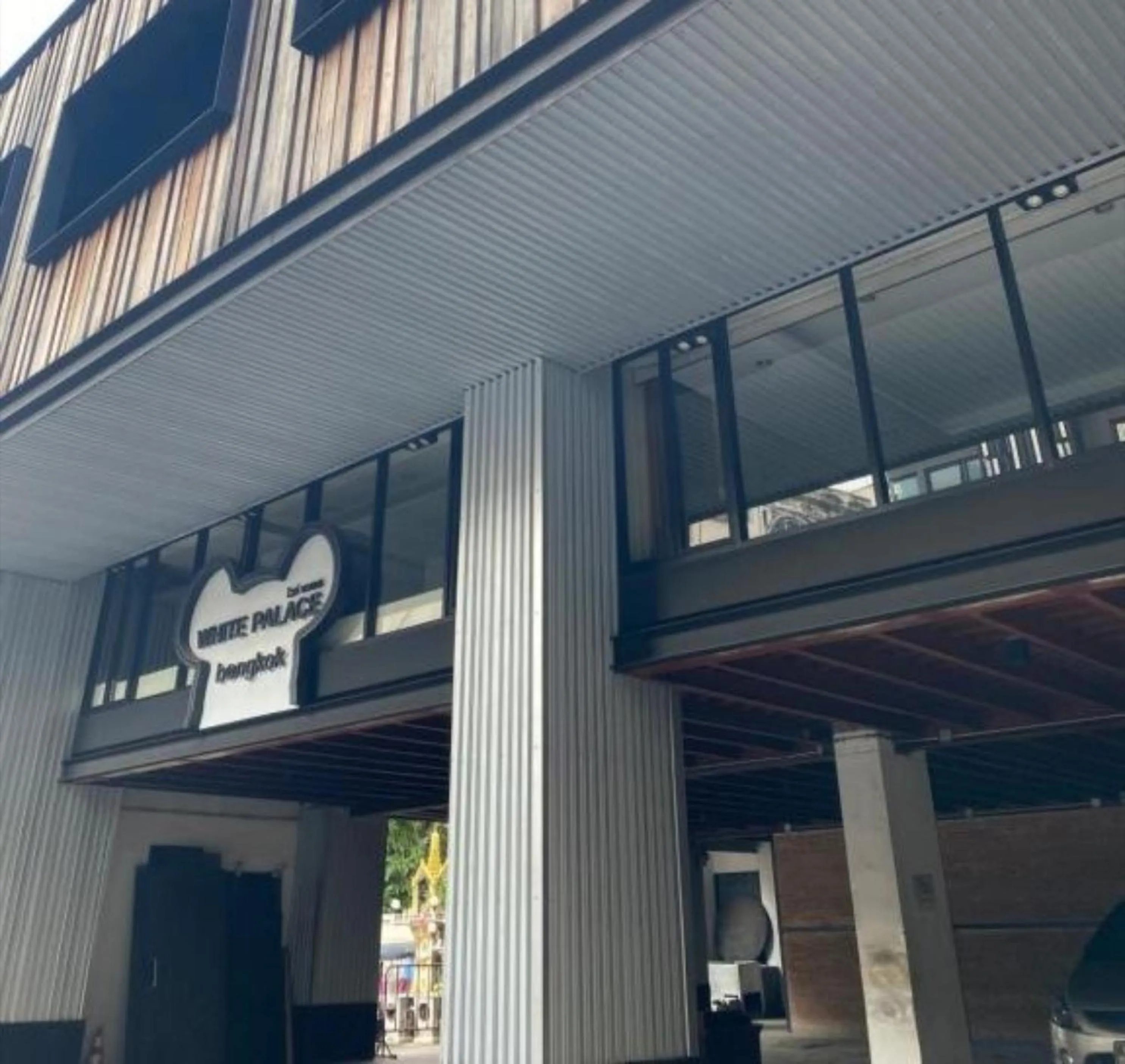 Property building in White Palace Bangkok