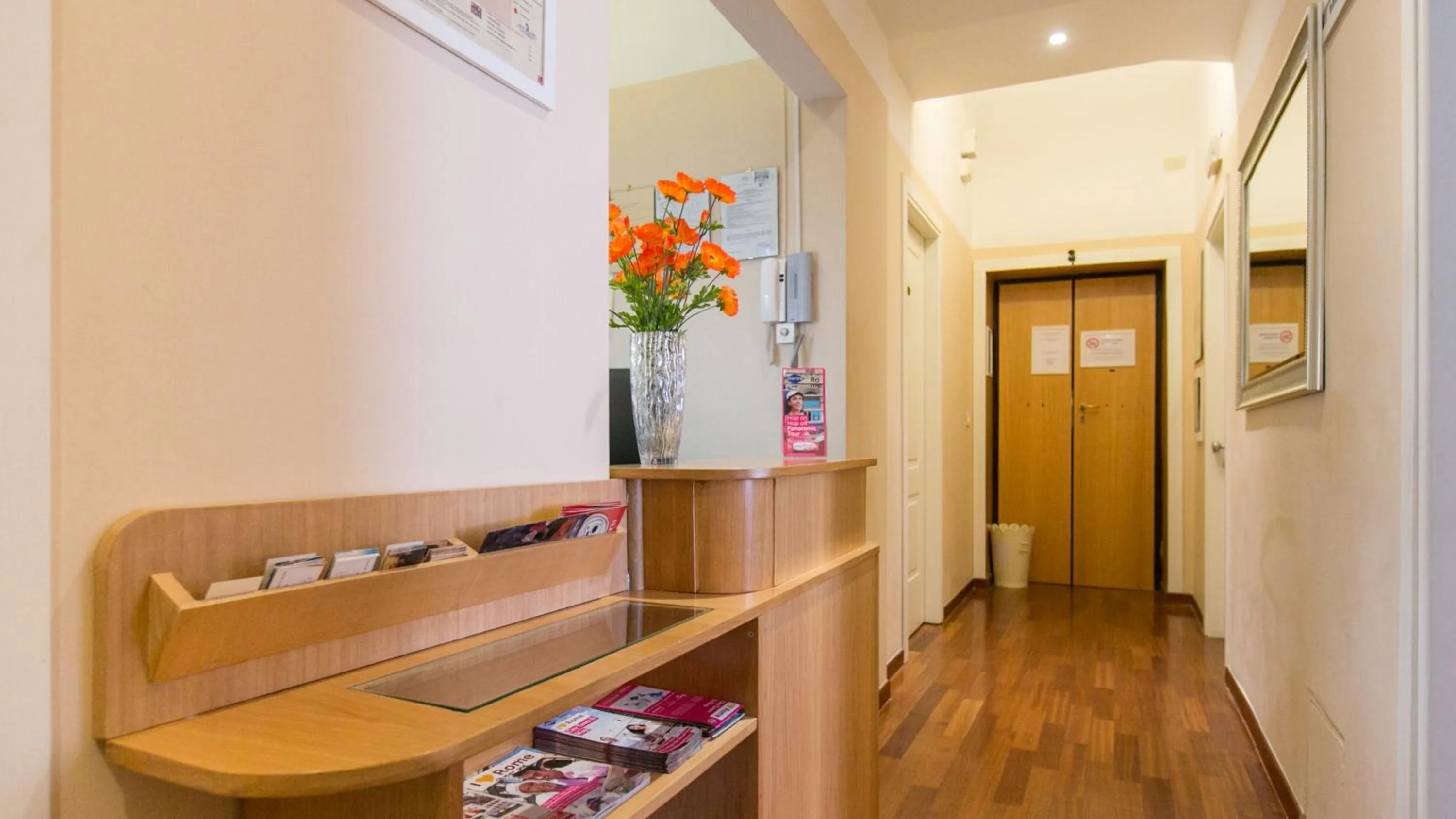 Lobby or reception in Hotel Martino Ai Monti