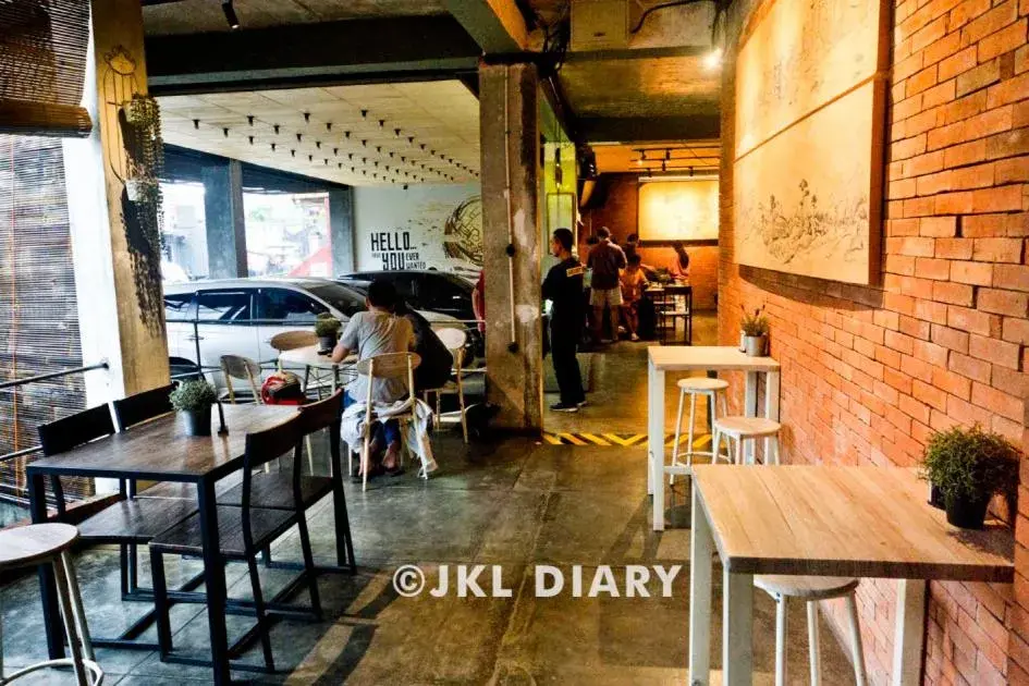 Property building in Shine BnB Property building in Shine BnB