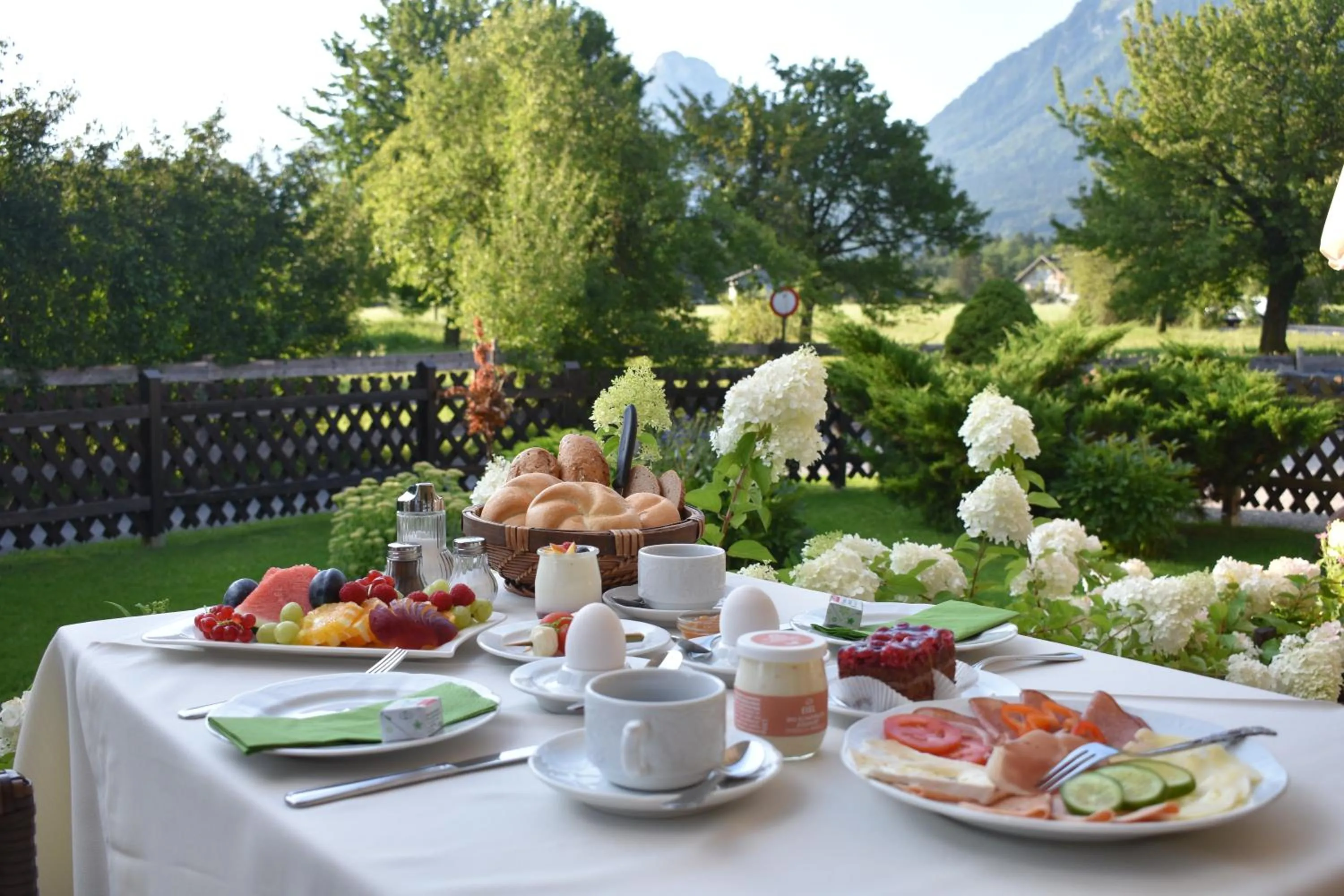 Breakfast in Pension Schlömmer