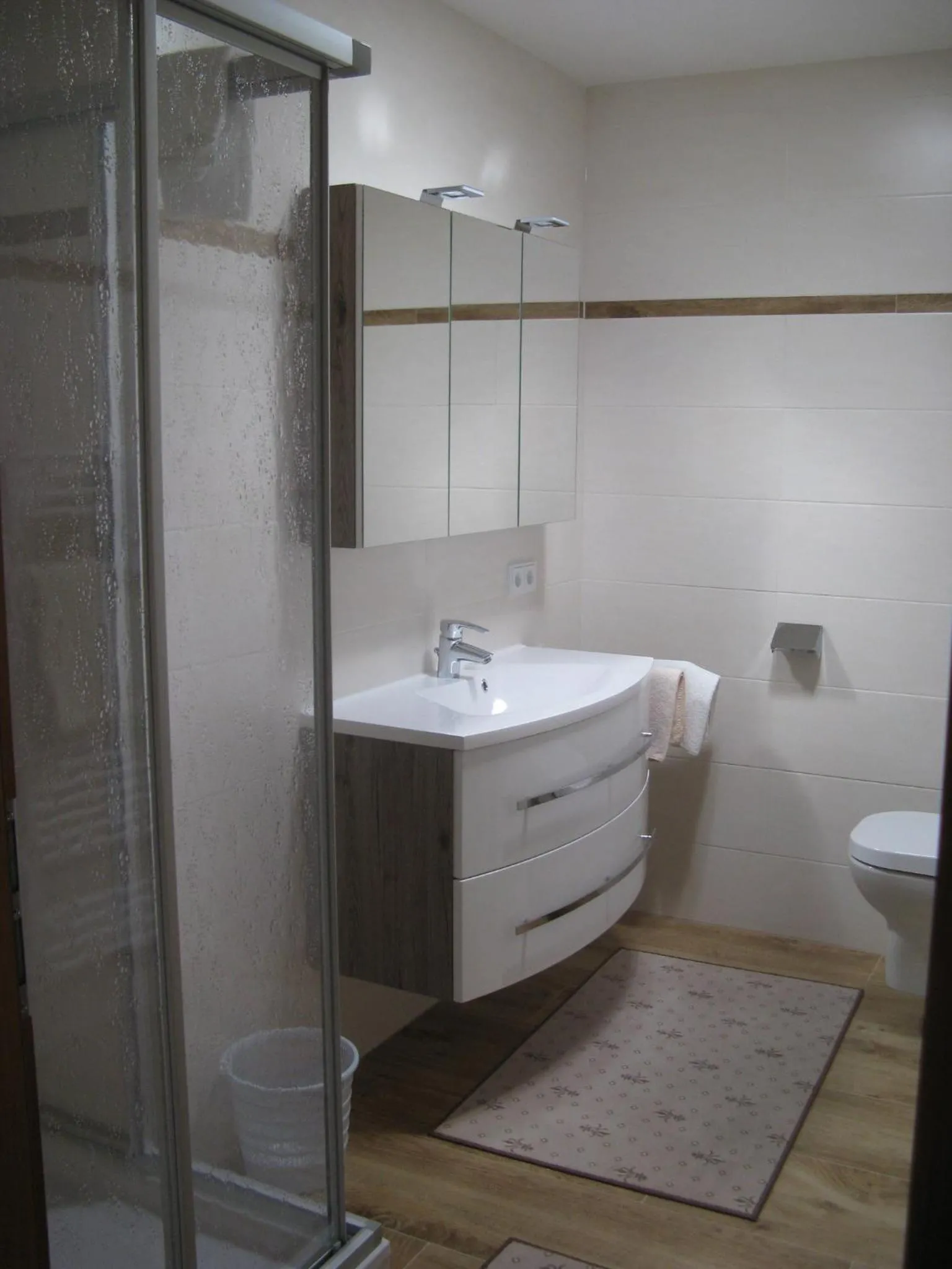 Bathroom in Pension Schlömmer
