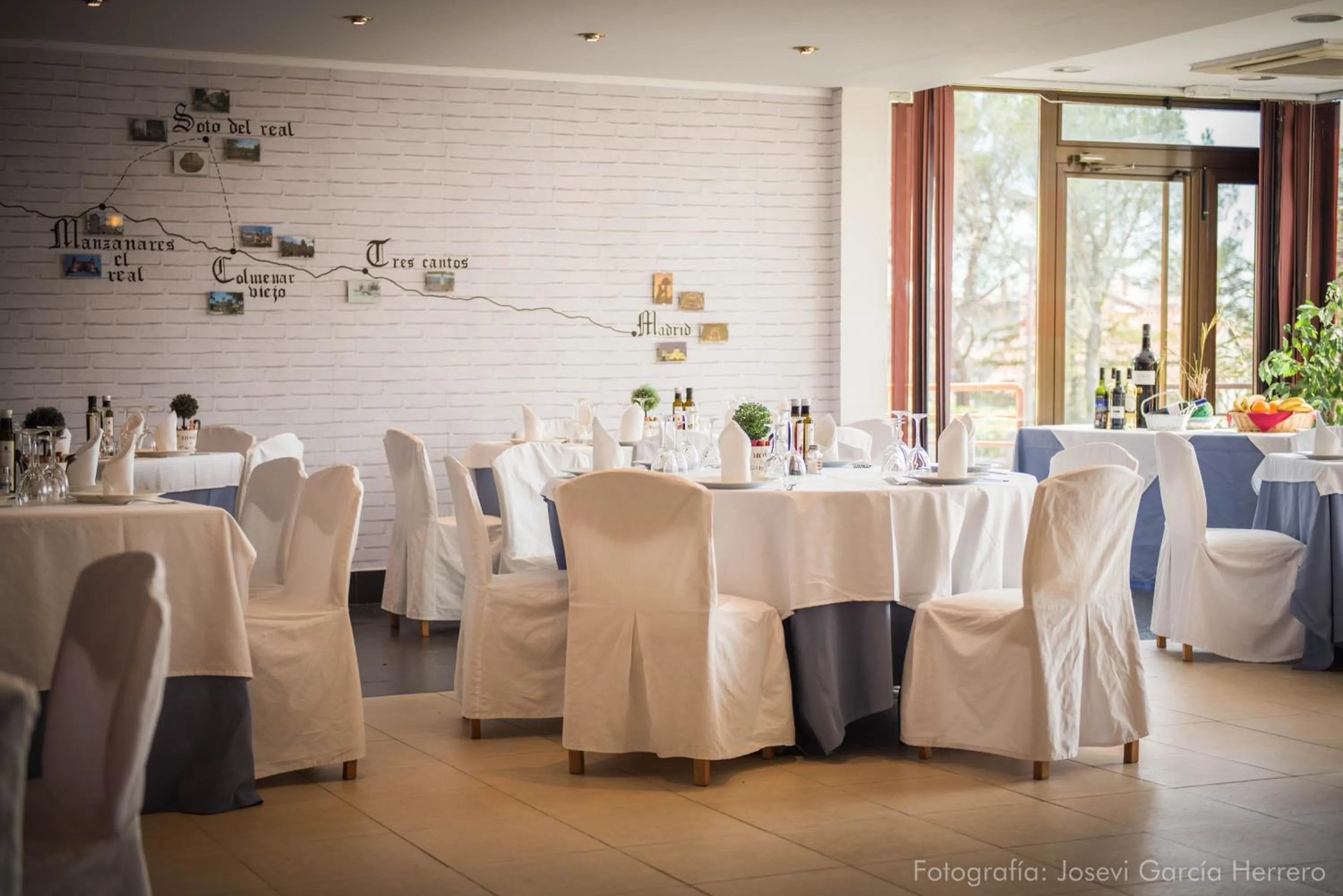 Restaurant/places to eat in Hotel Prado Real