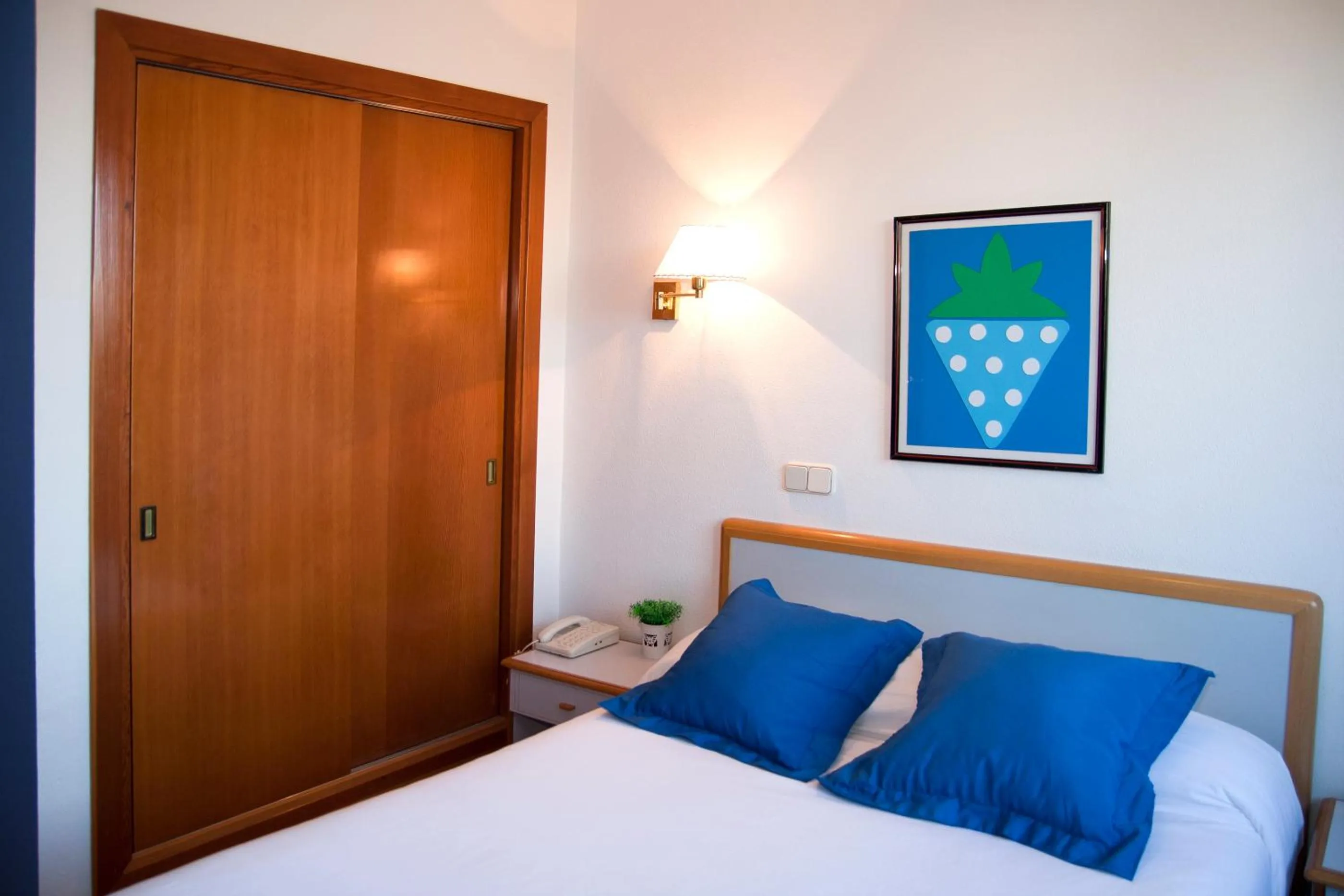 Decorative detail, Bed in Hotel Prado Real