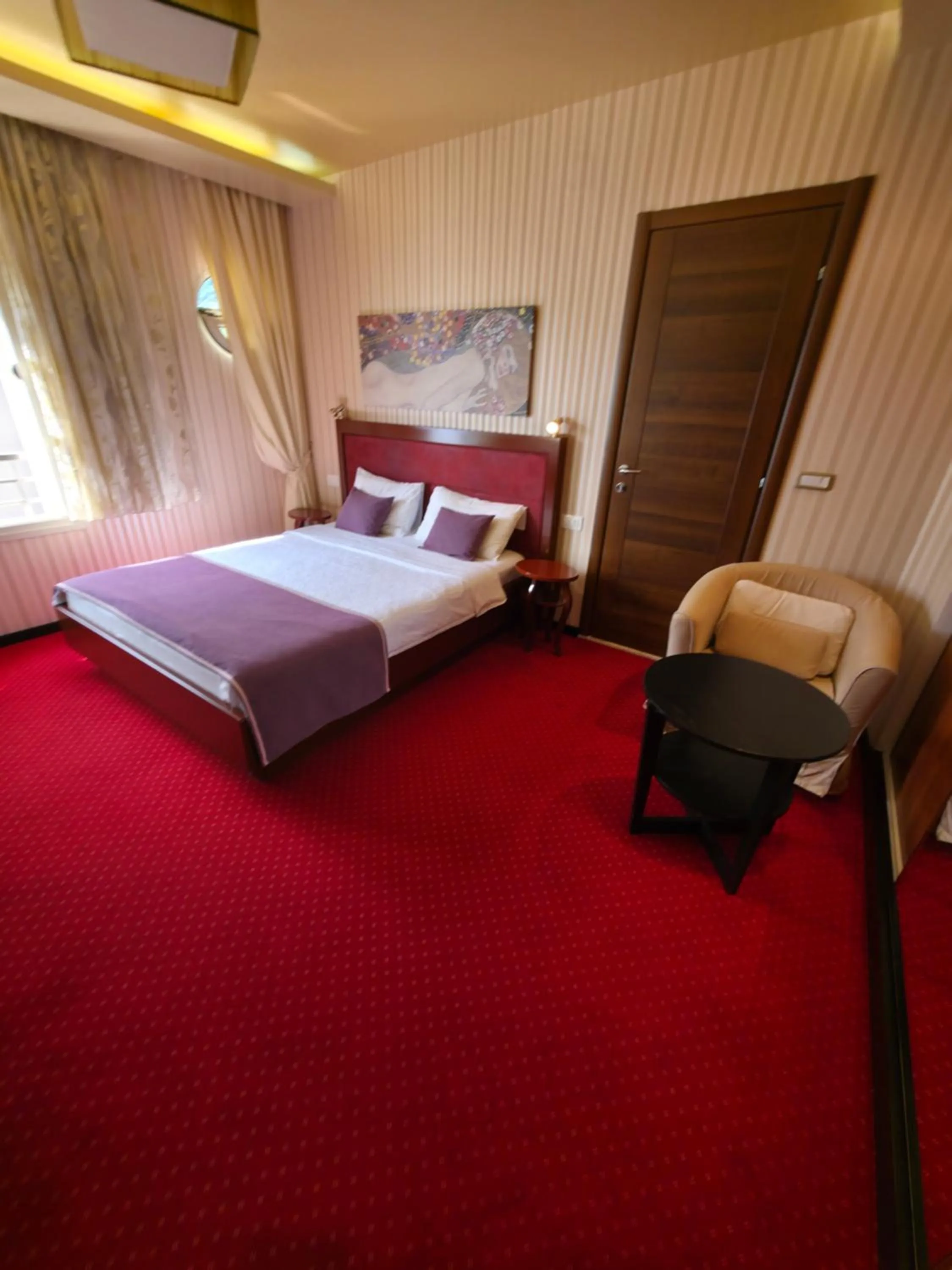 Bed in Meridian Hotel