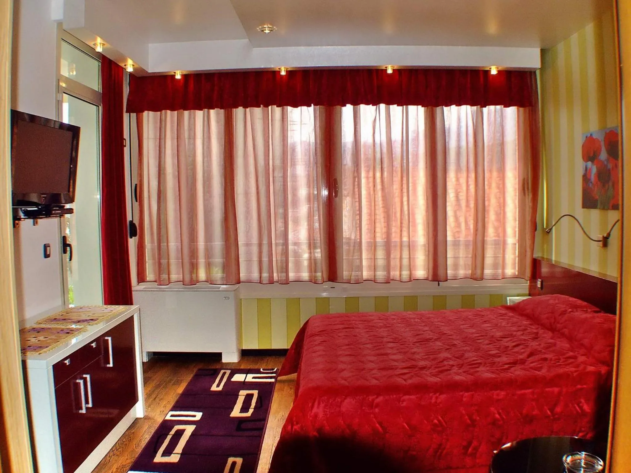 Double Room with Terrace in Meridian Hotel