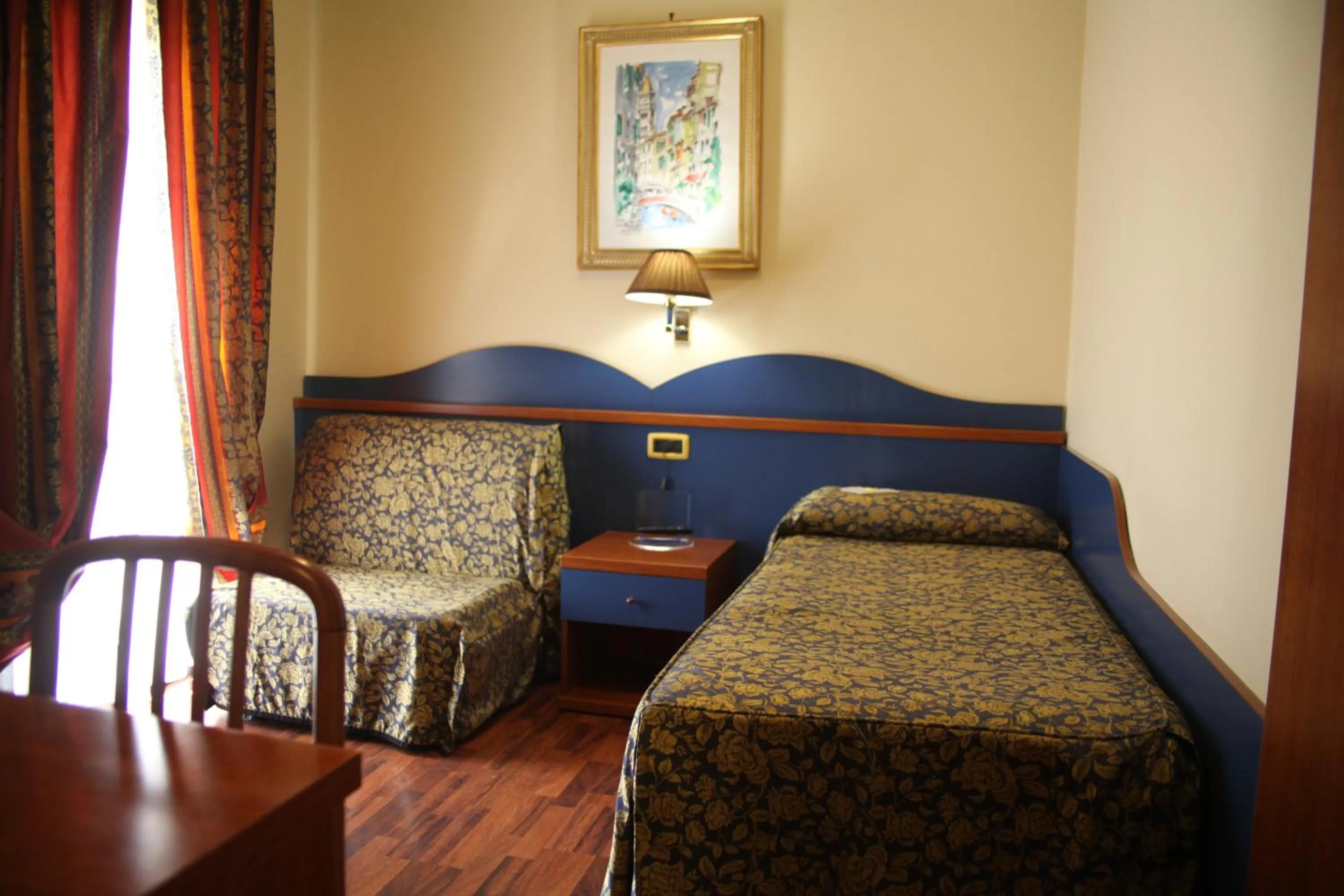 Photo of the whole room, Bed in Hotel Al Castello