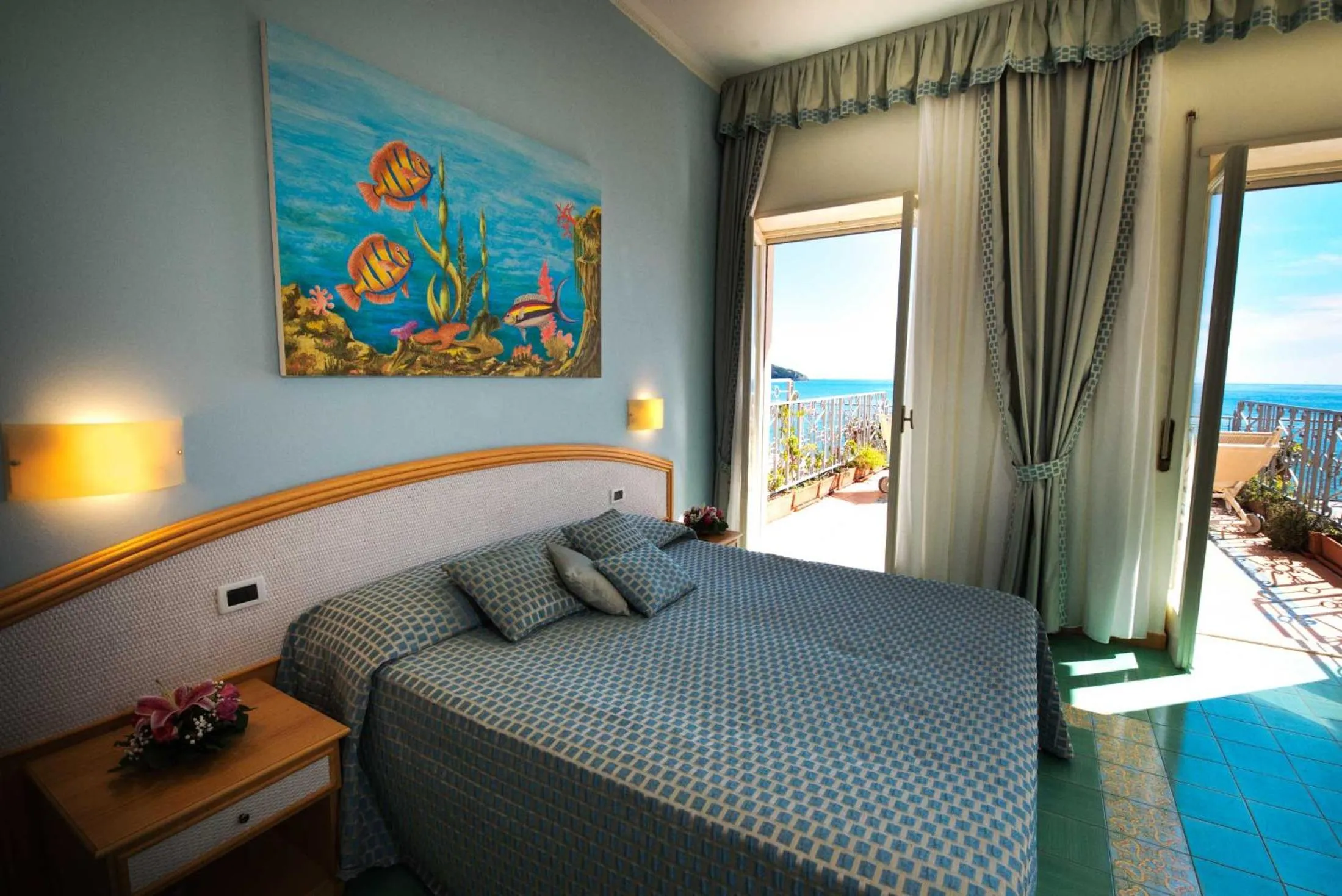 Bedroom, Bed in Grand Hotel Il Ninfeo