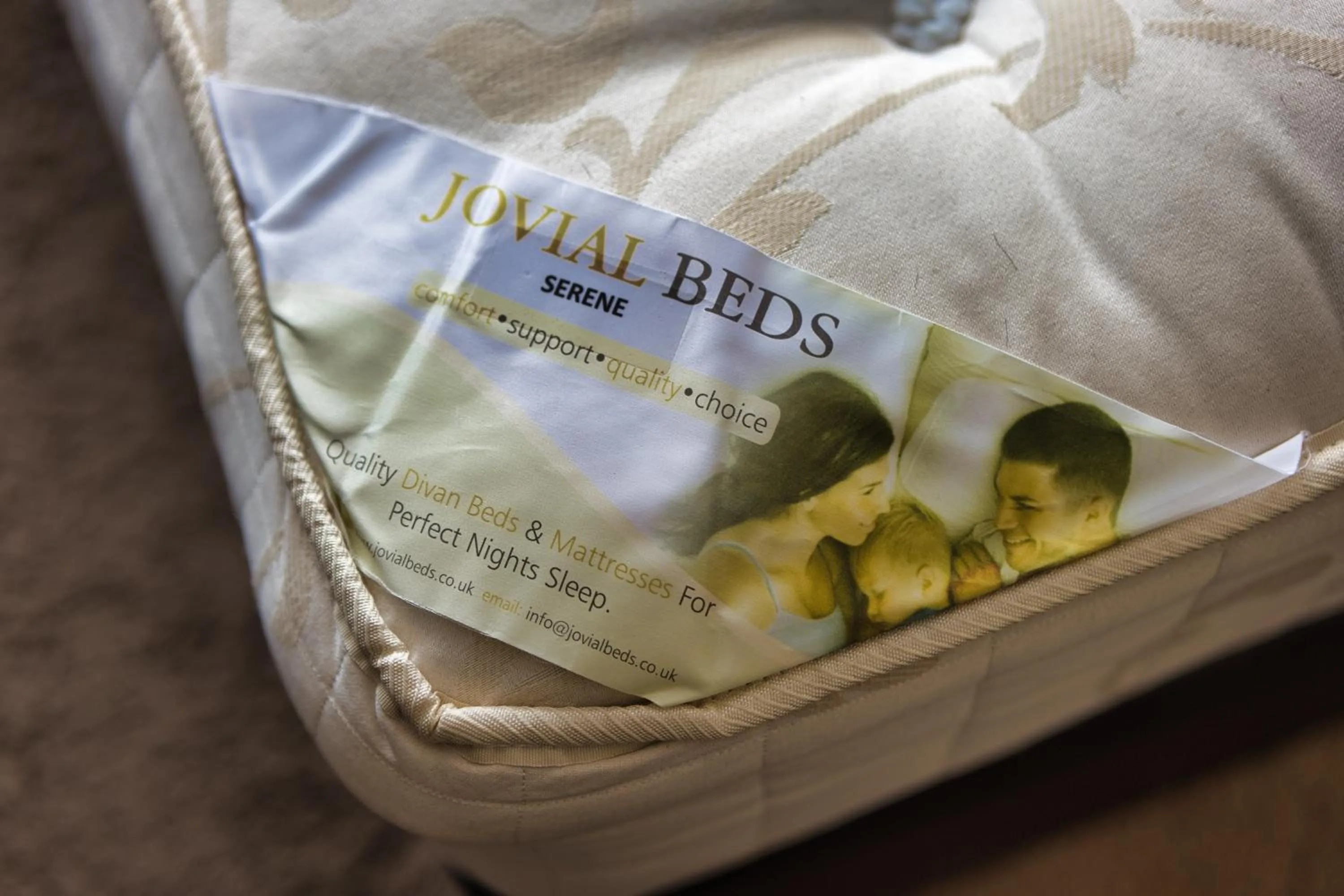 Bed in Clifton House Brighton