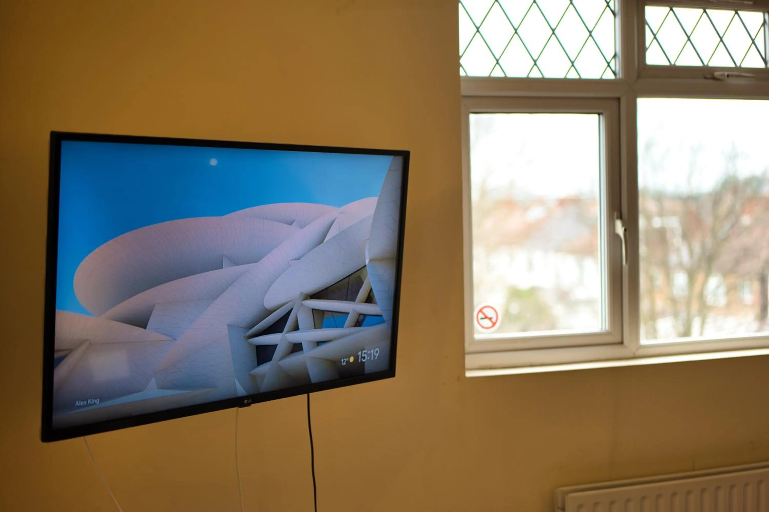 TV and multimedia in Clifton House Brighton
