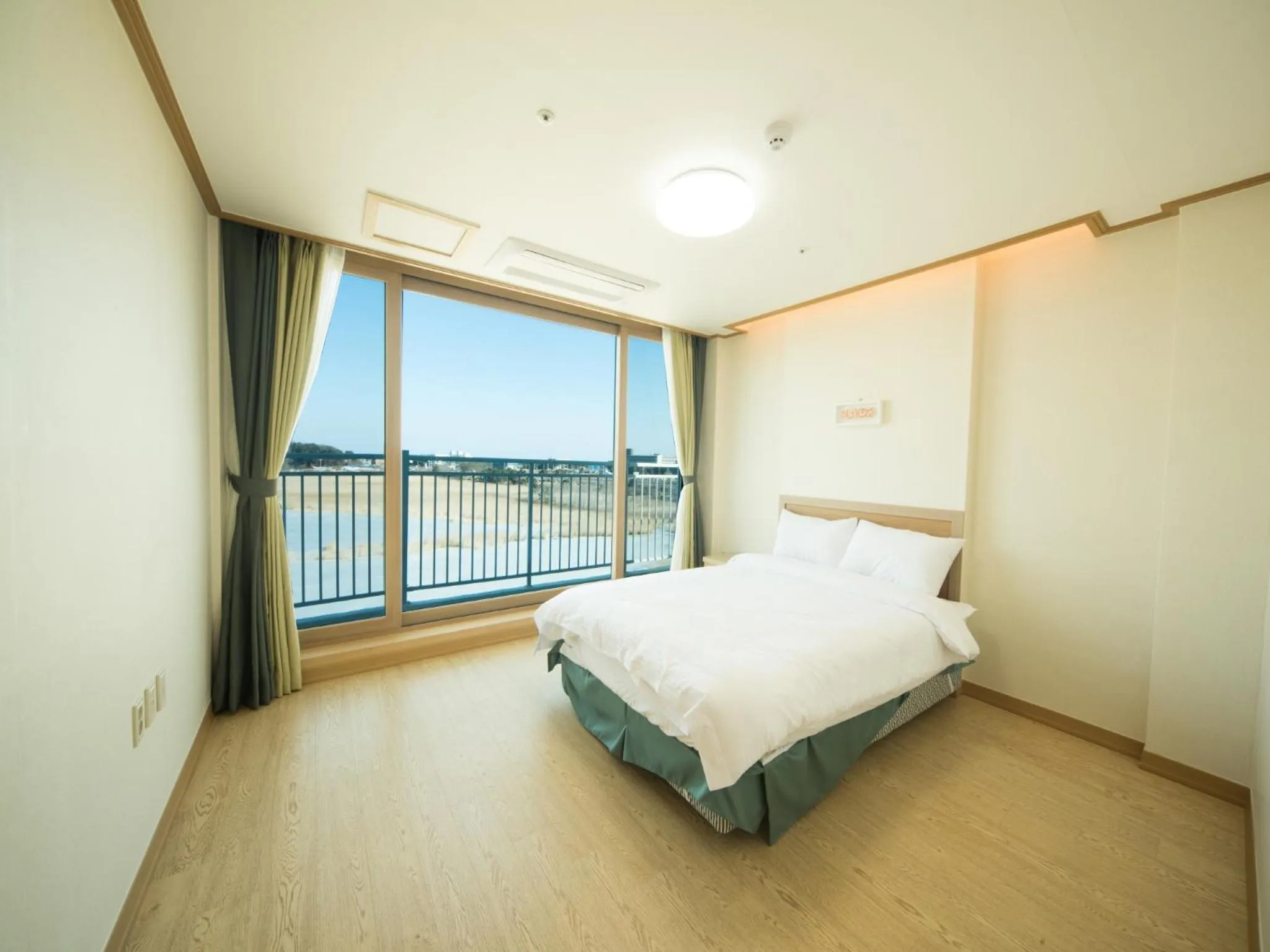 Decorative detail in Lake Ocean Resort Sokcho