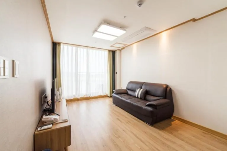 Seating Area in Lake Ocean Resort Sokcho