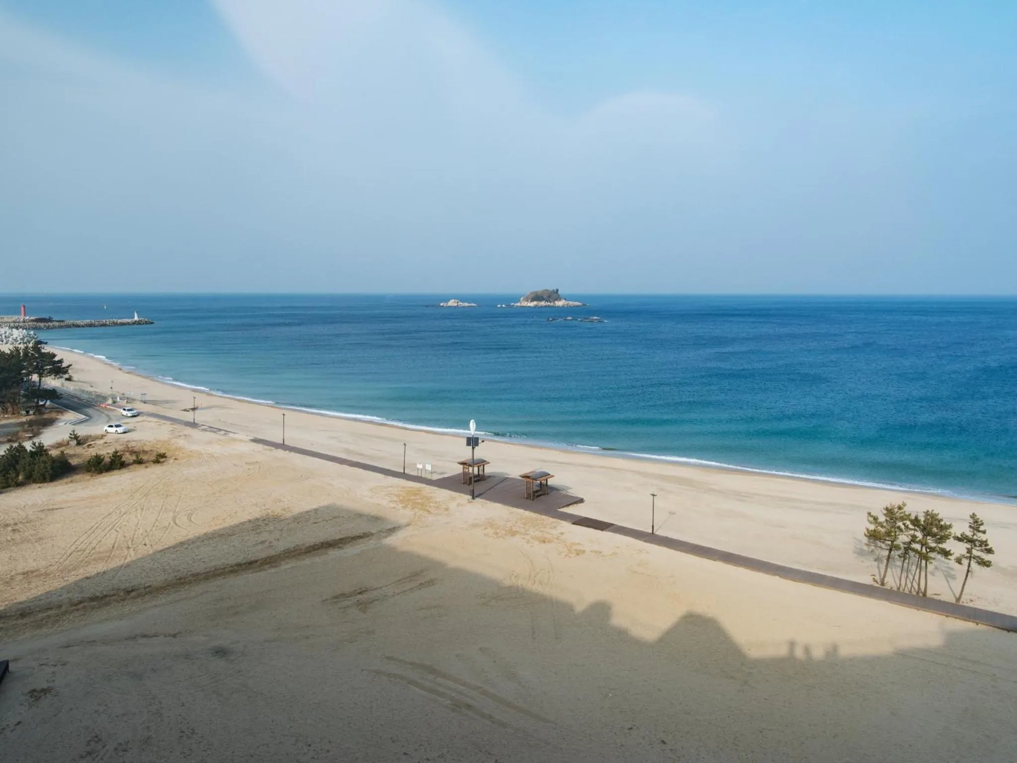 Beach in Lake Ocean Resort Sokcho