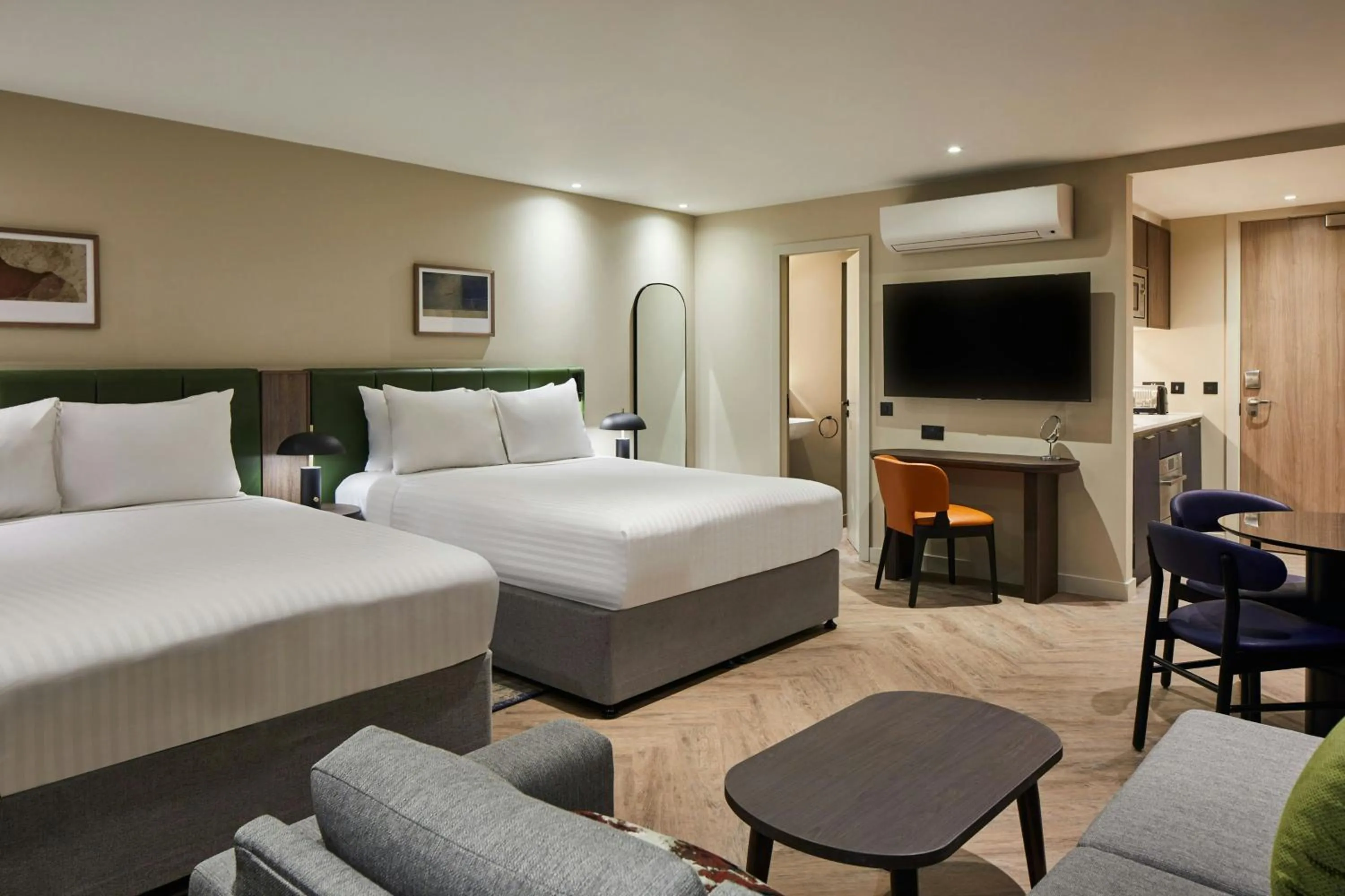 Bed in Residence Inn by Marriott Edinburgh