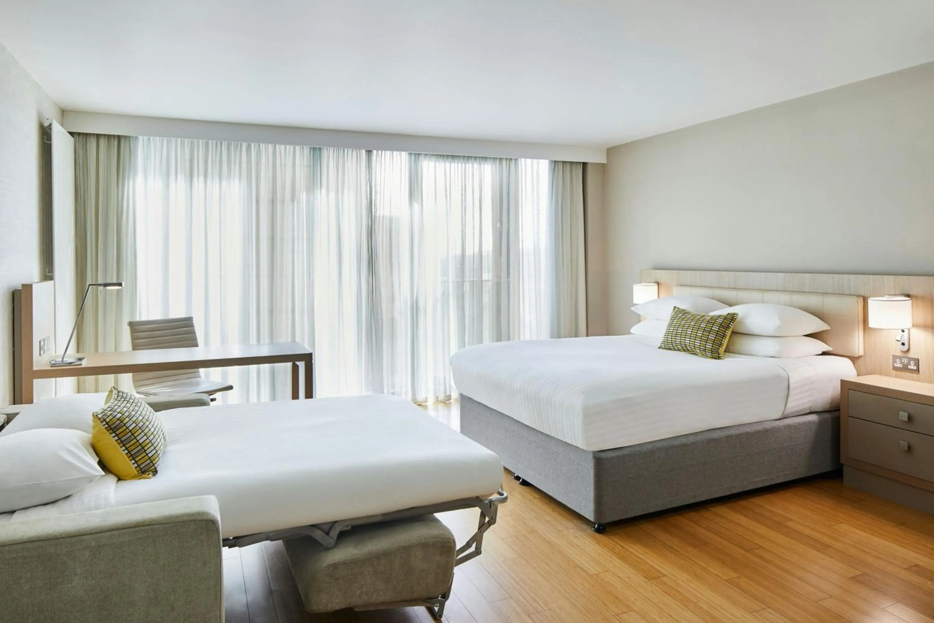 Bedroom, Bed in Residence Inn by Marriott Edinburgh