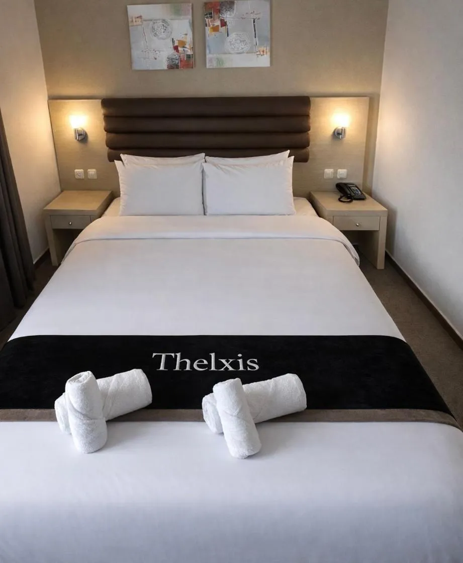 Thelxis