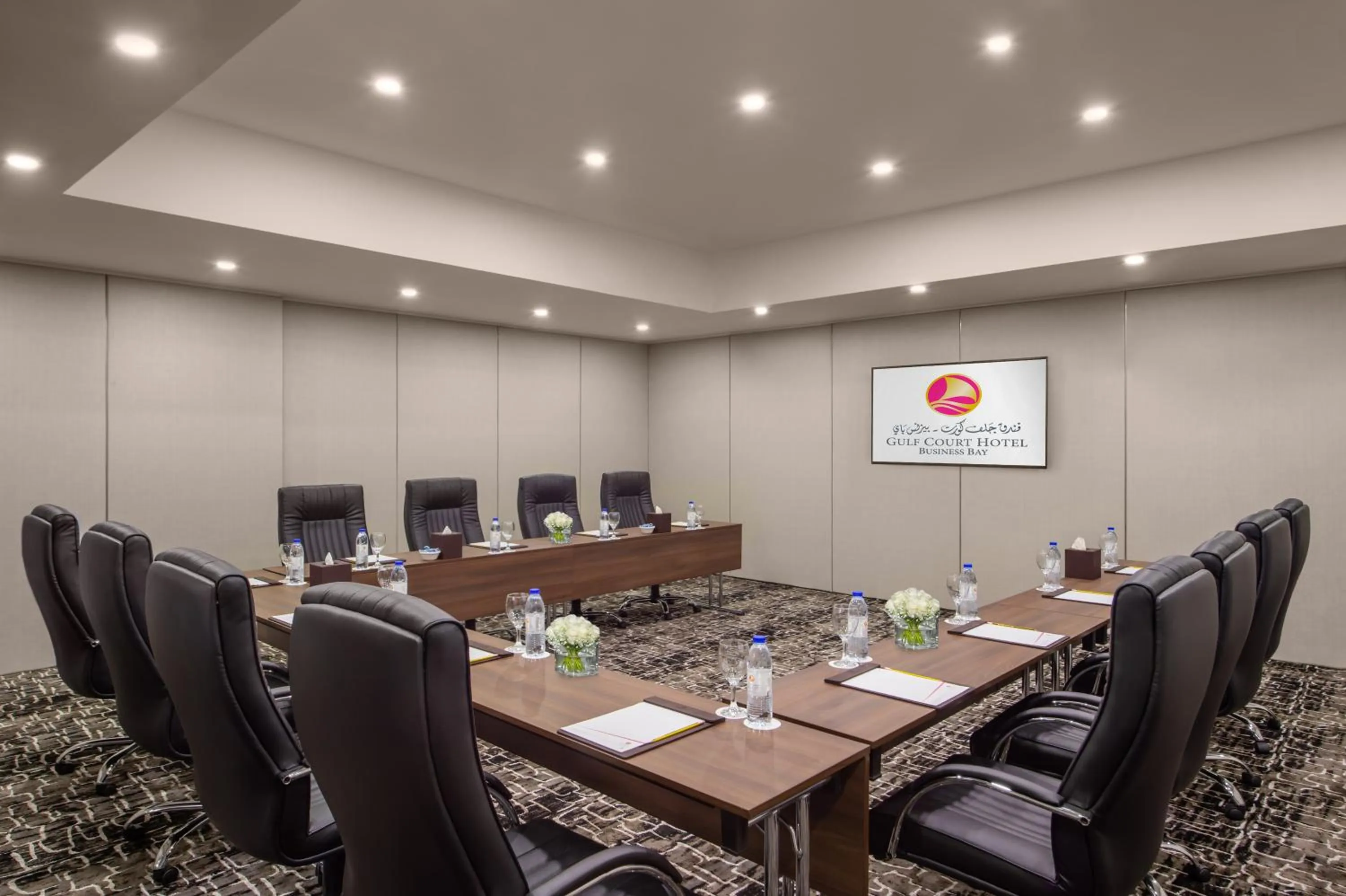 TV and multimedia in Gulf Court Hotel Business Bay