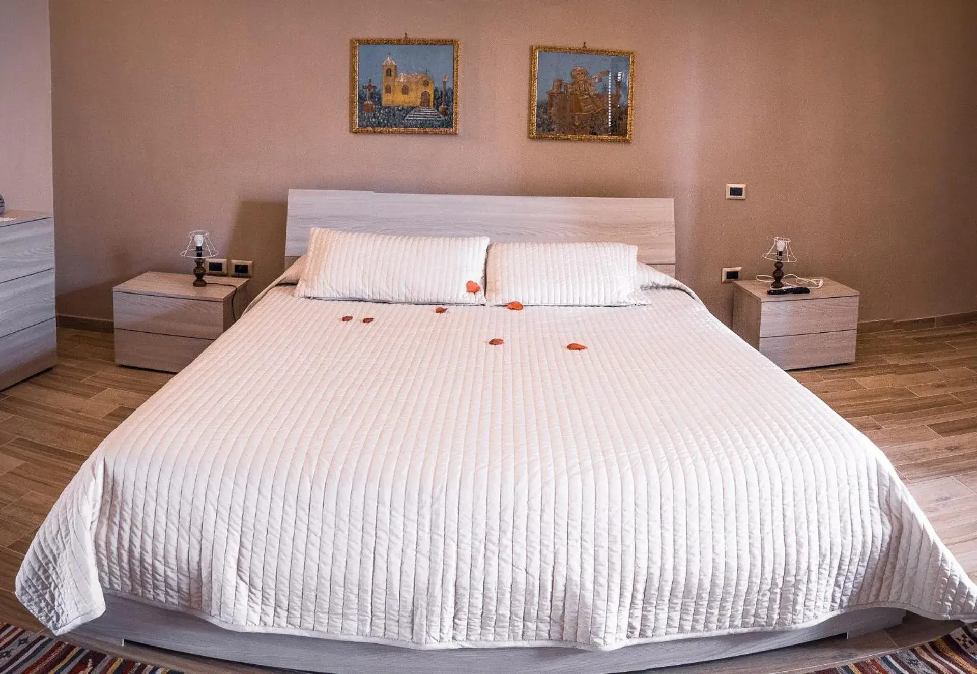 Deluxe Double Room with Balcony in B&b A casa di Maybe Deluxe Double Room with Balcony in B&b A casa di Maybe