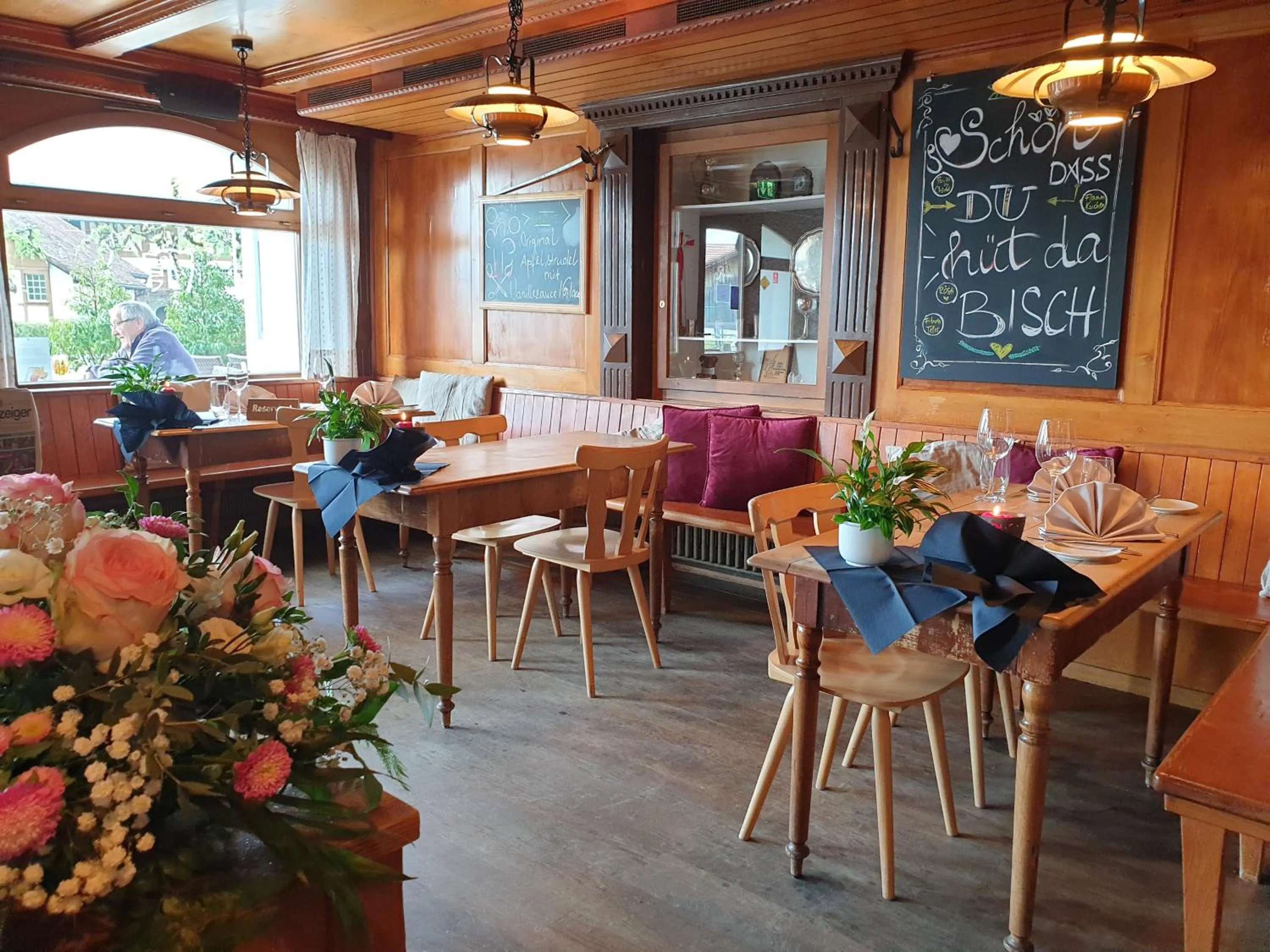 Restaurant/places to eat in Hotel Bären Sigriswil