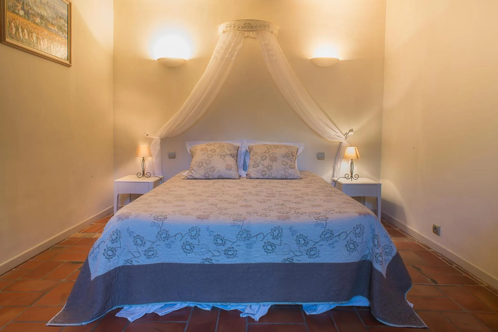Bed in Domaine Jobert