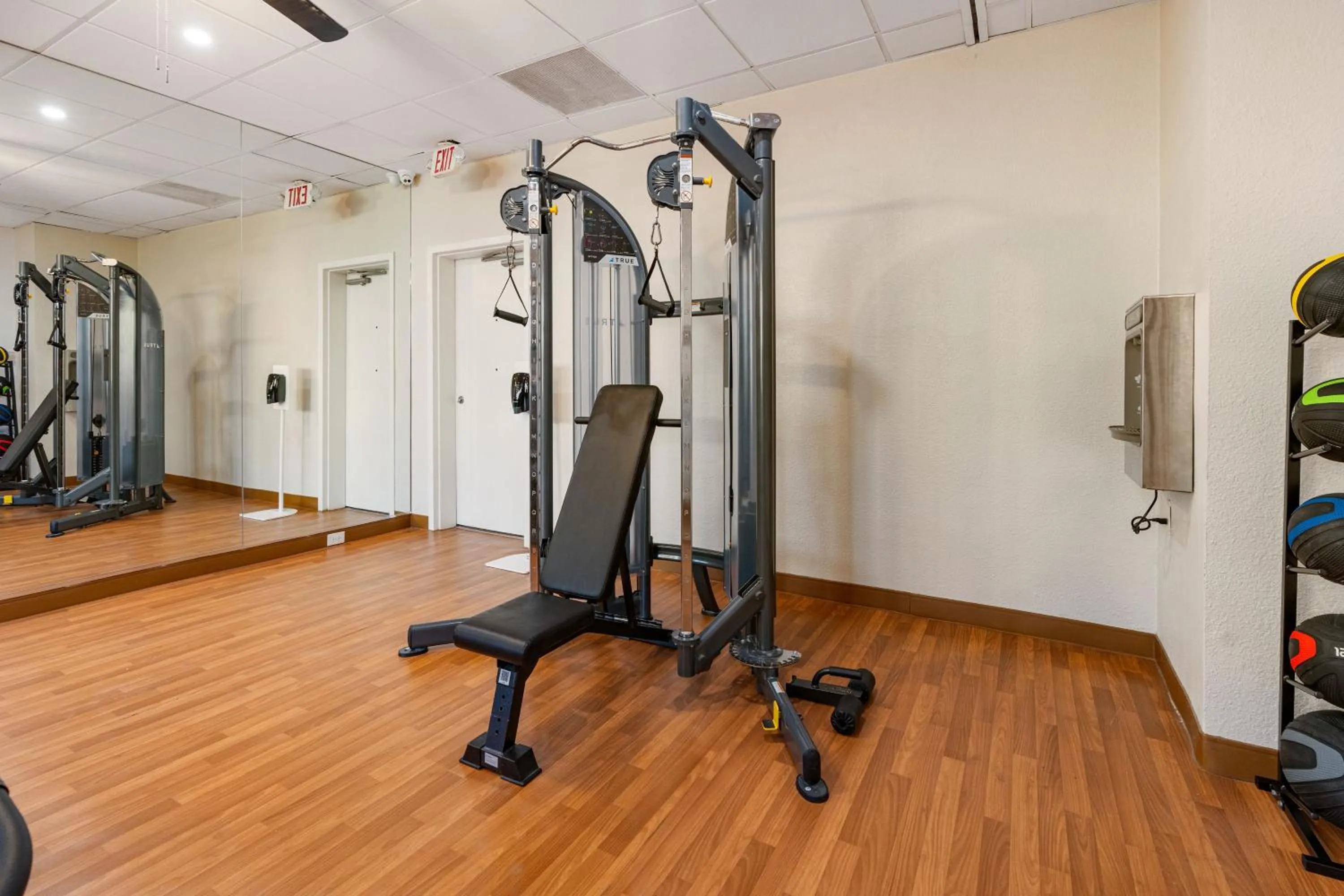 Fitness centre/facilities in Clarion Pointe Galveston - Beachfront