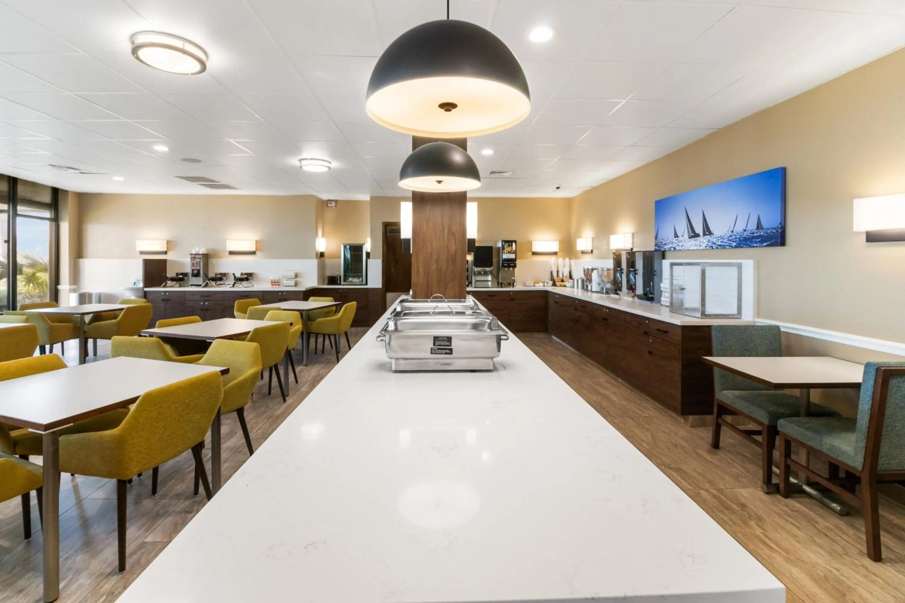 Restaurant/places to eat in Beachfront Palms Hotel Galveston