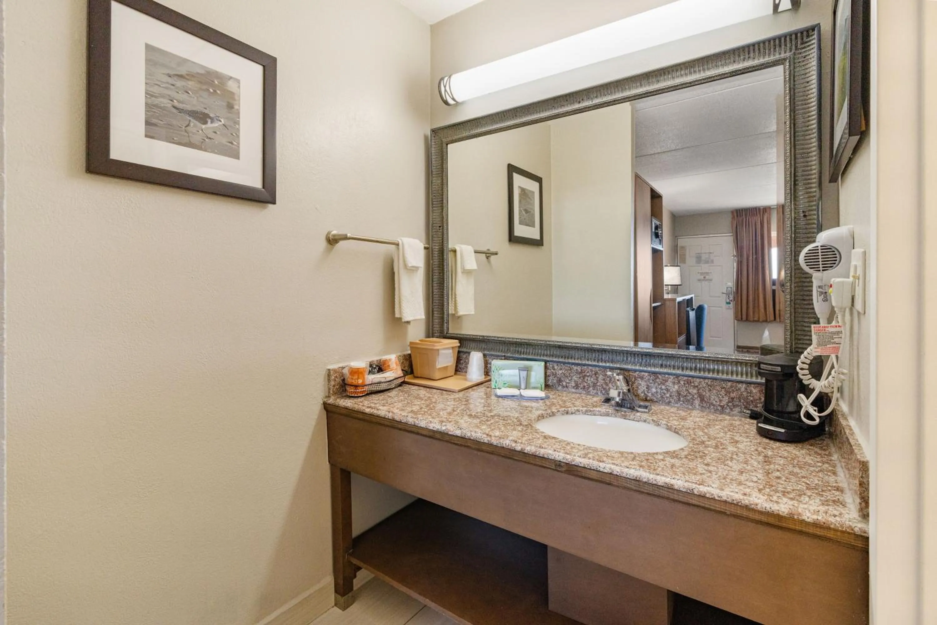 Bathroom in Clarion Pointe Galveston - Beachfront