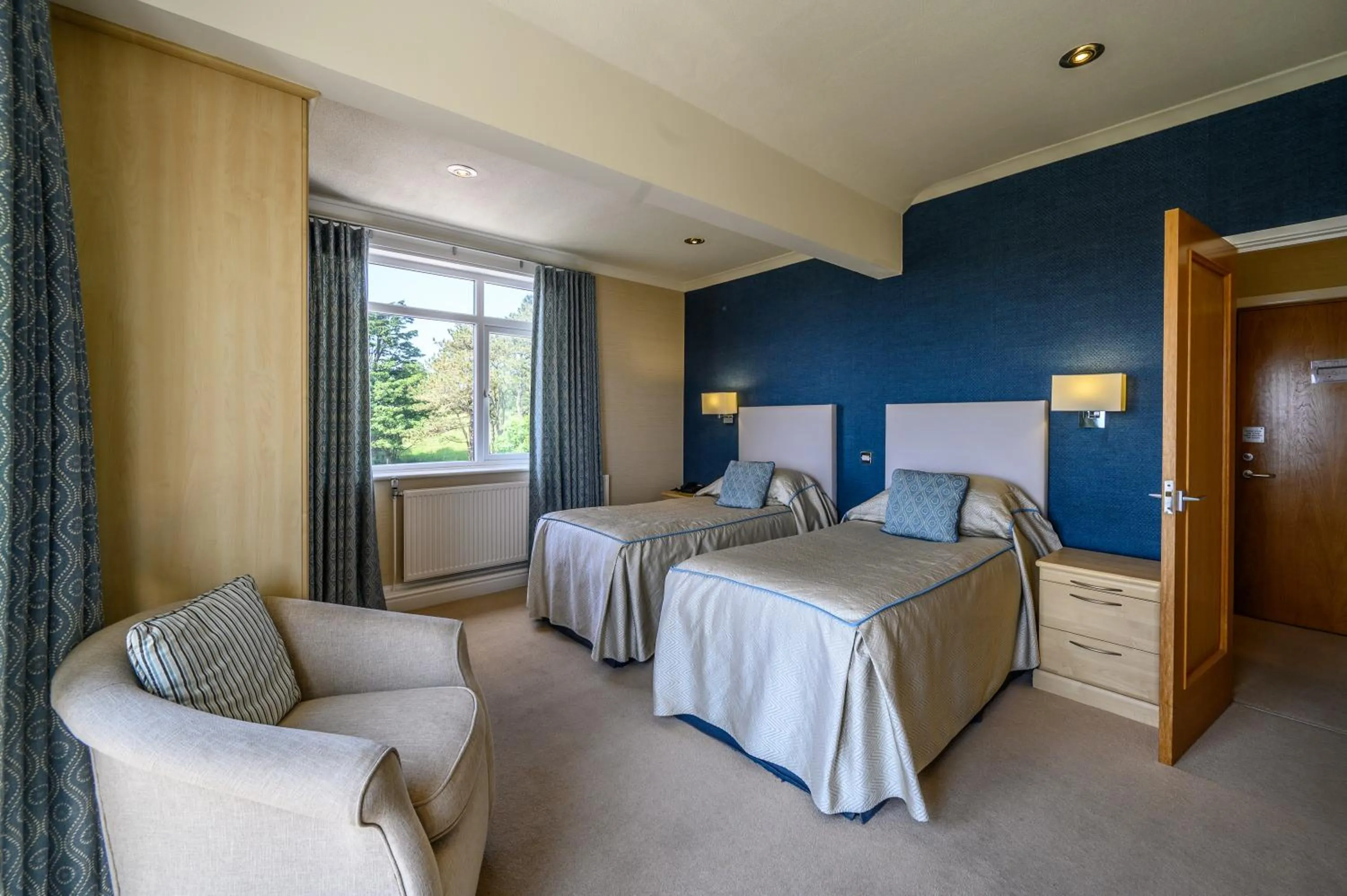 Twin Room with Balcony in Trefeddian Hotel