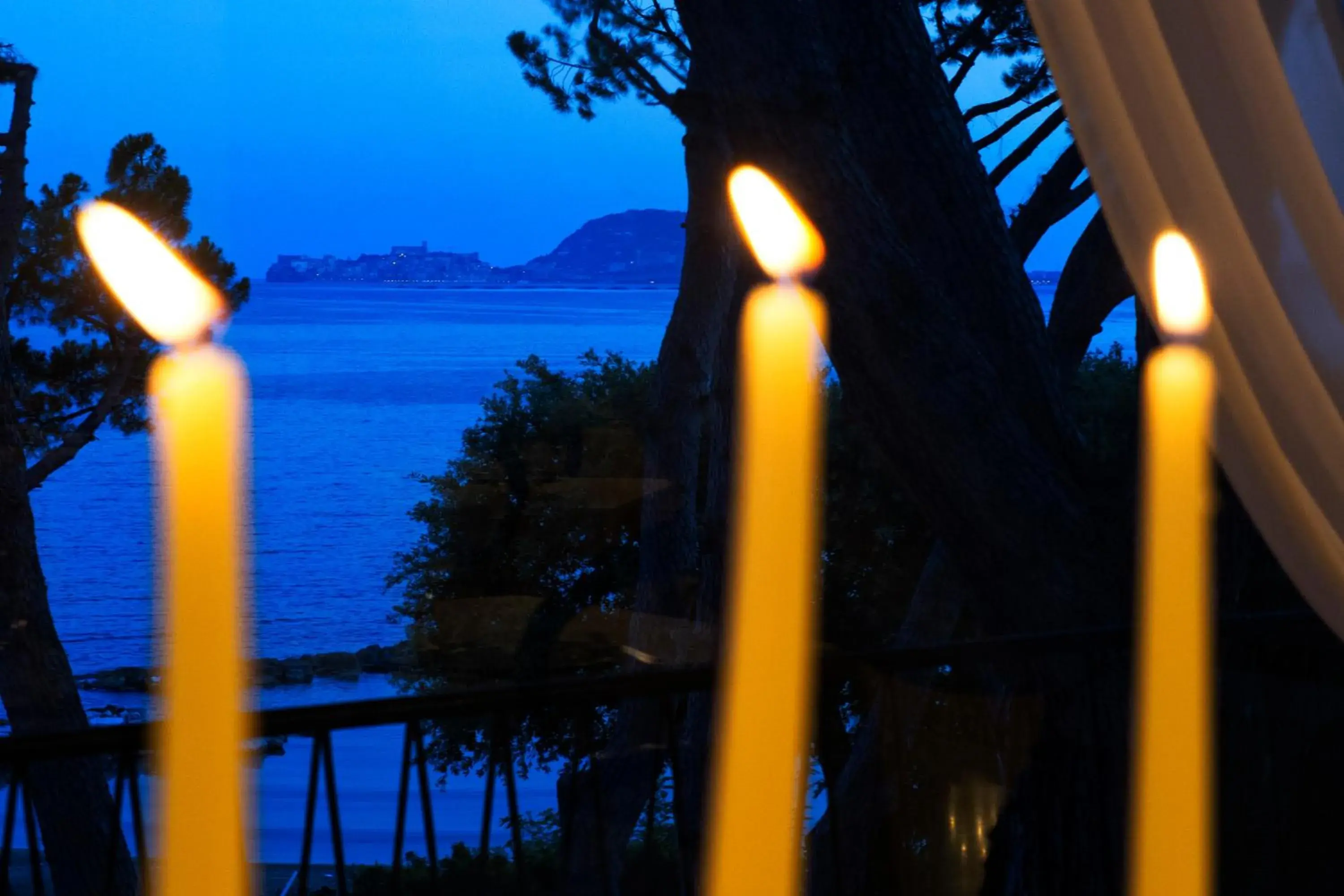 Restaurant/places to eat in Grande Albergo Miramare Restaurant/places to eat in Grande Albergo Miramare
