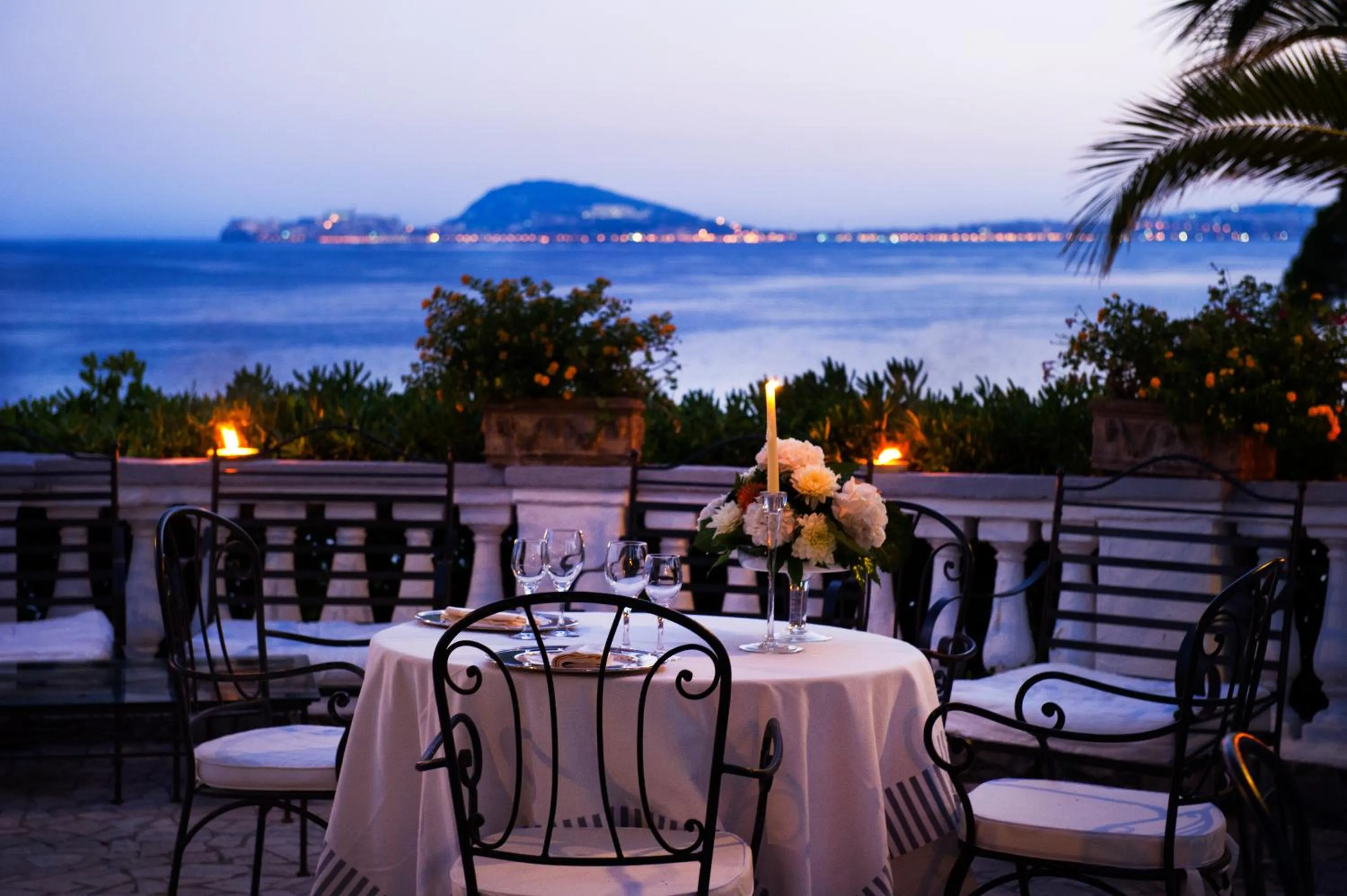 Restaurant/places to eat in Grande Albergo Miramare