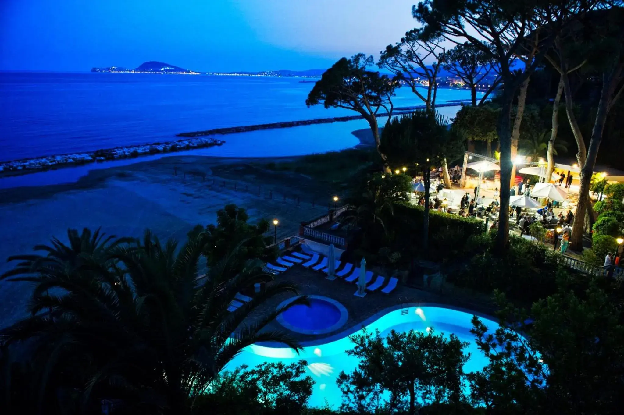 Restaurant/places to eat in Grande Albergo Miramare Restaurant/places to eat in Grande Albergo Miramare