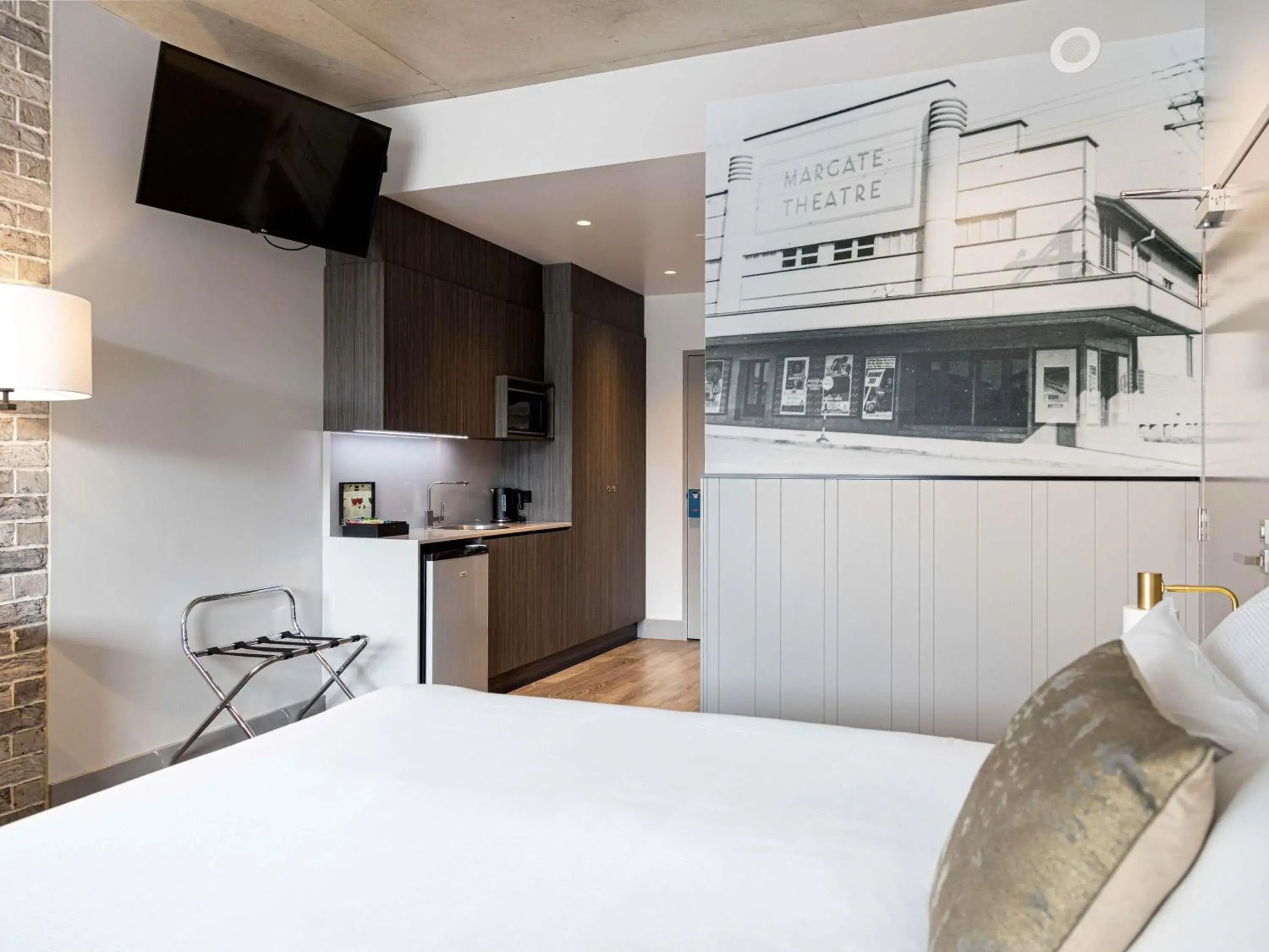 Bedroom, Bed in The Sebel Brisbane Margate Beach Bedroom, Bed in The Sebel Brisbane Margate Beach