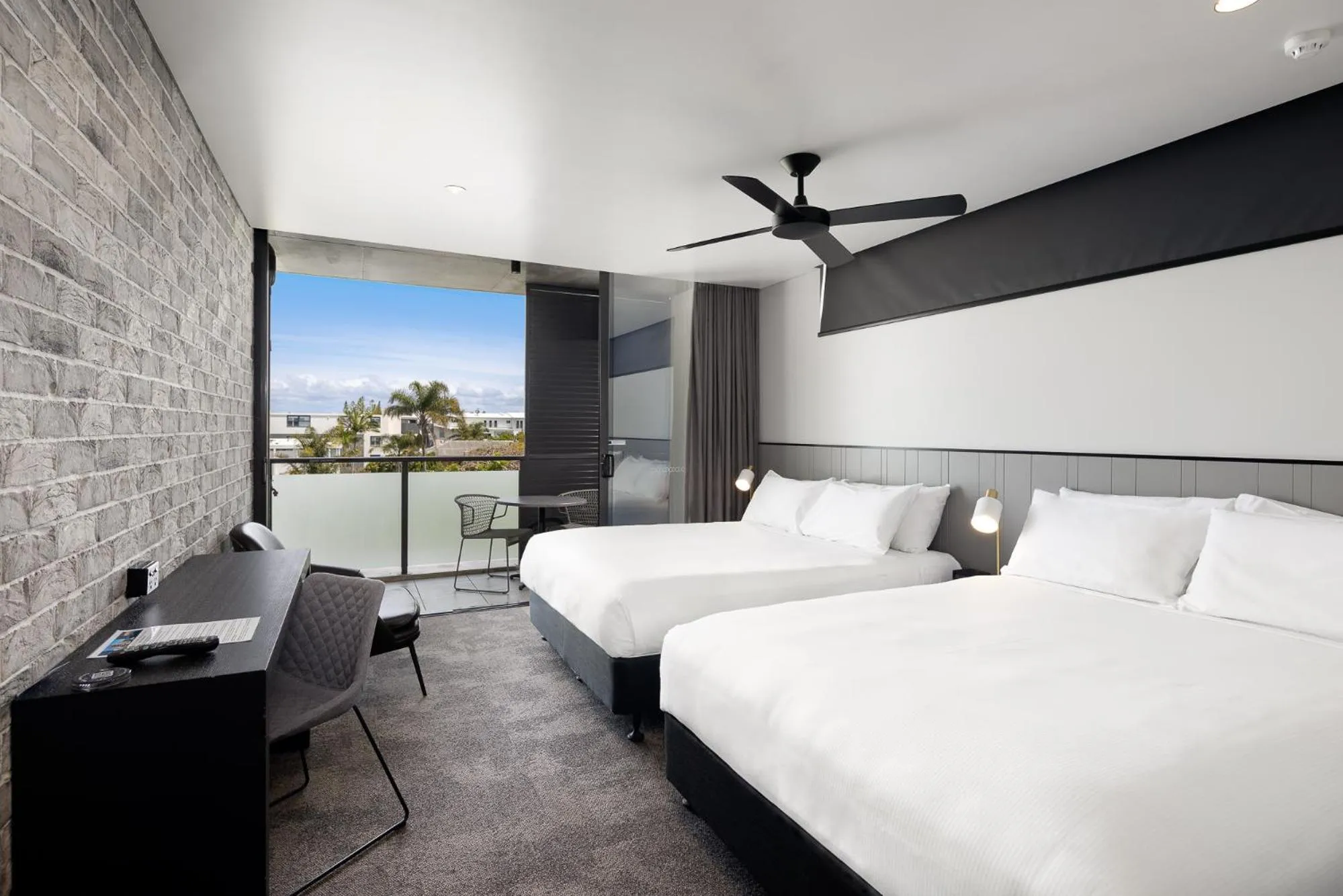 City view, Bed in The Sebel Brisbane Margate Beach