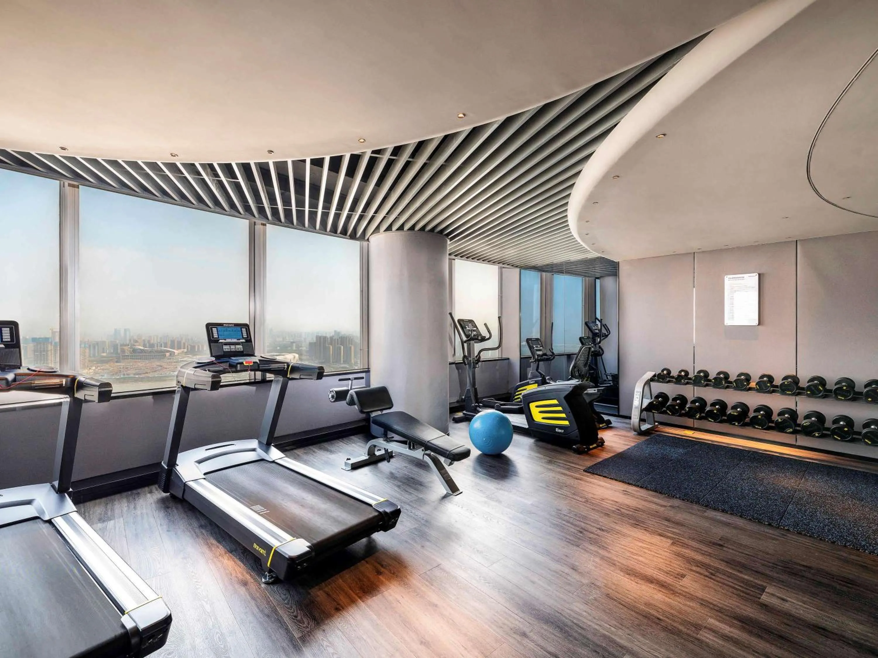 Property building in Mercure Hangzhou Qianjiang