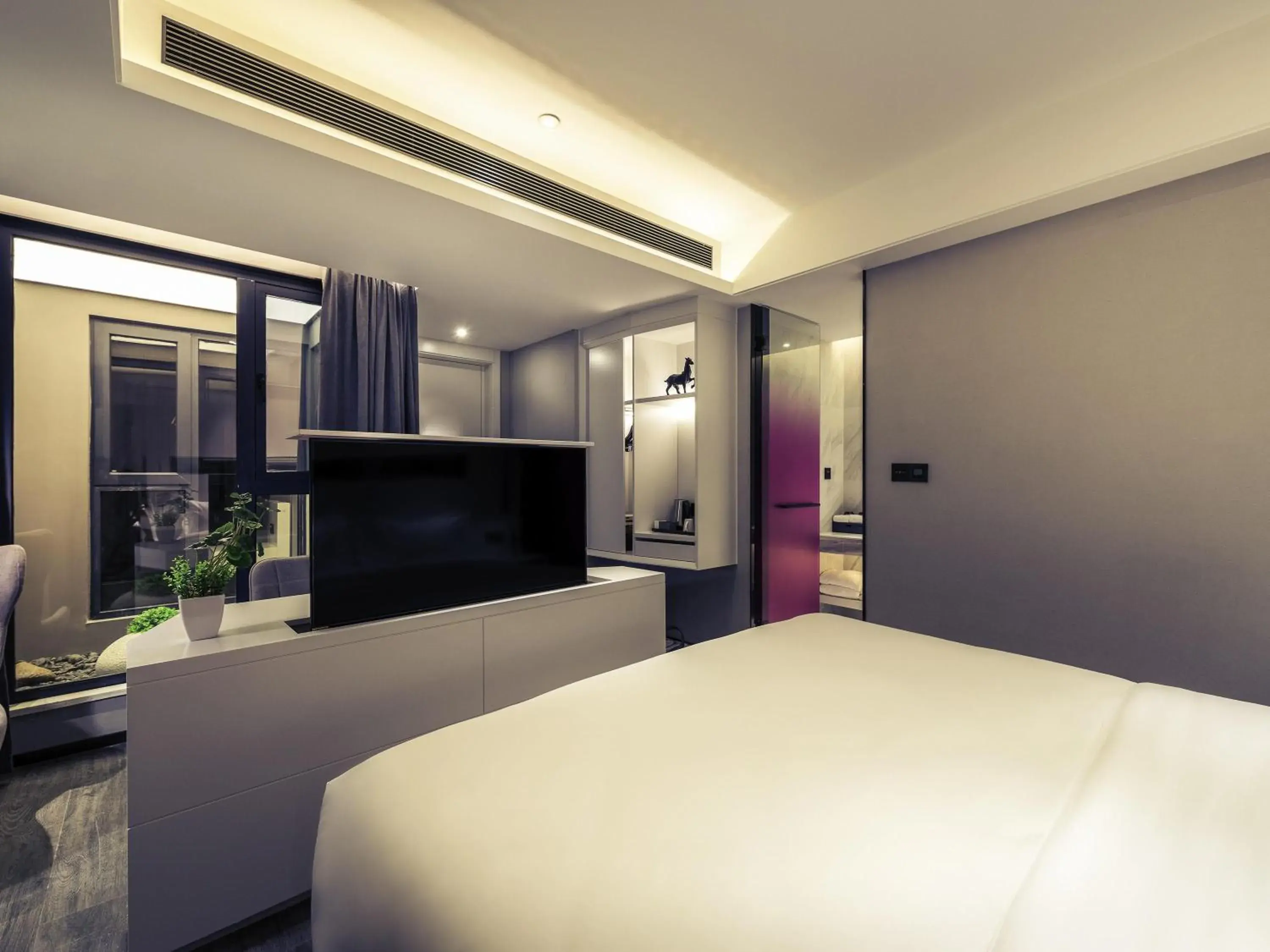 Bedroom, Bed in Mercure Hangzhou Qianjiang Bedroom, Bed in Mercure Hangzhou Qianjiang