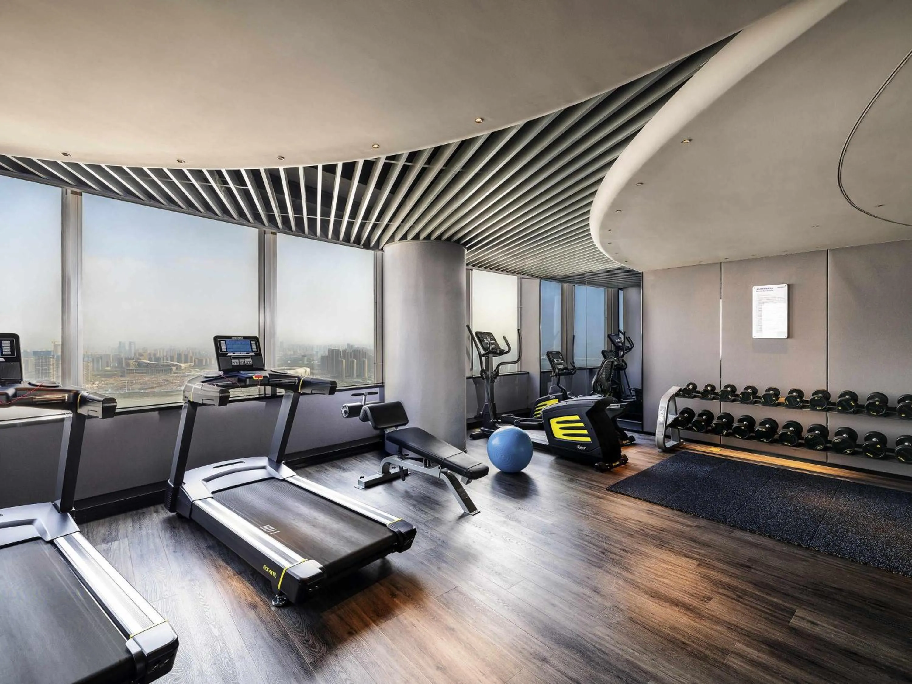 Property building in Mercure Hangzhou Qianjiang