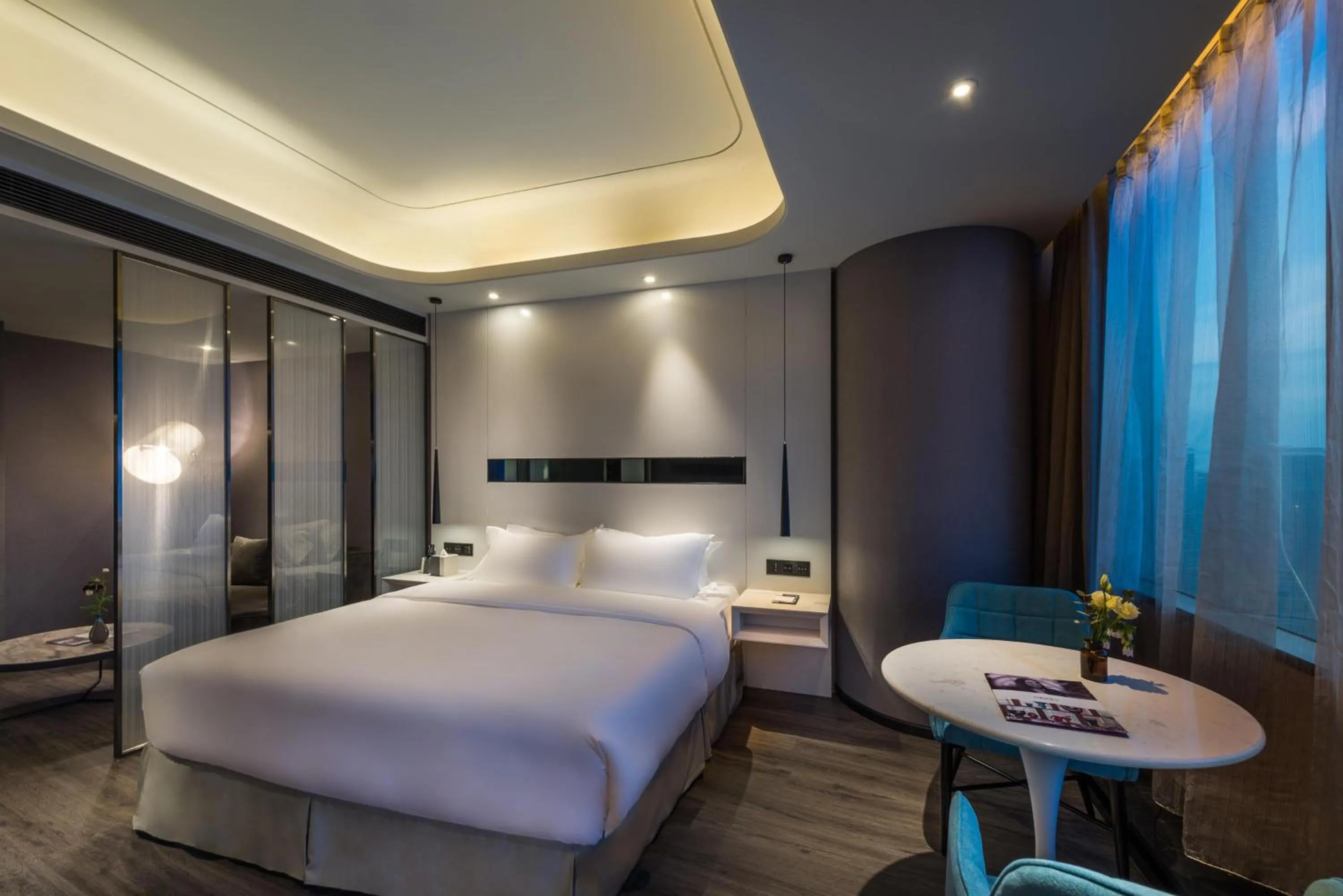 Bed in Mercure Hangzhou Qianjiang