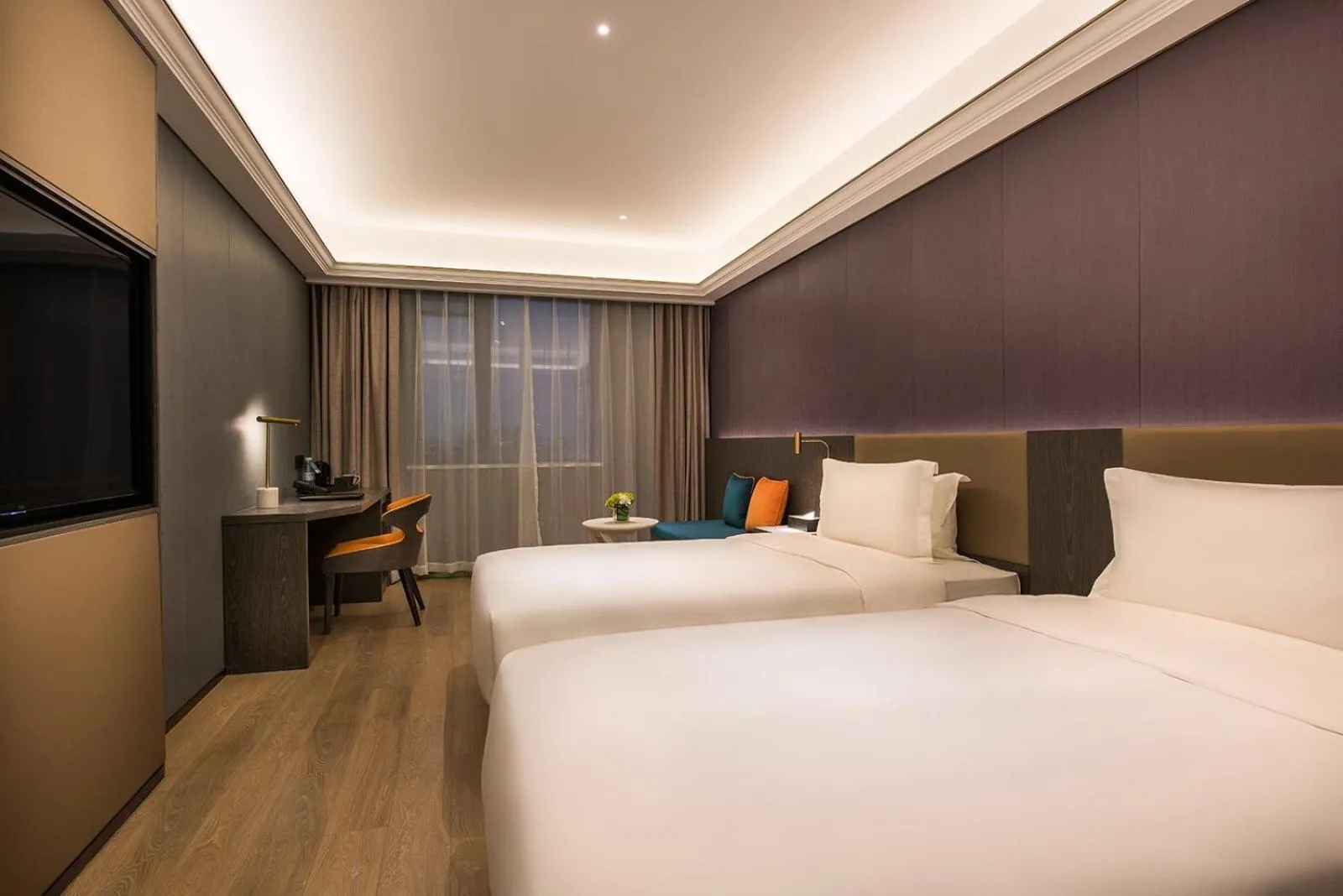 Bedroom, Bed in Mercure Shanghai NECC