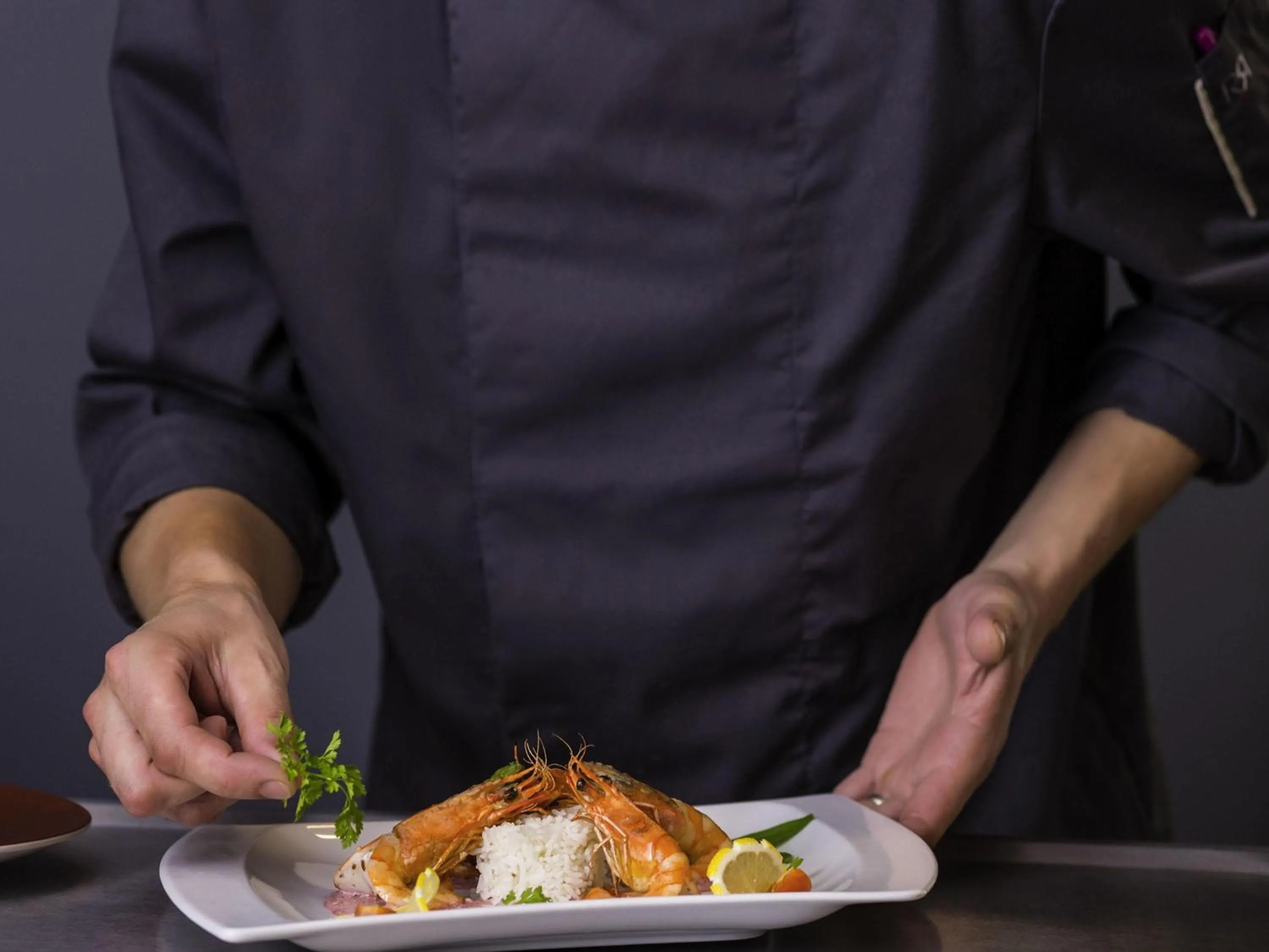 Restaurant/places to eat in Mercure Beauvais Centre Cathédrale