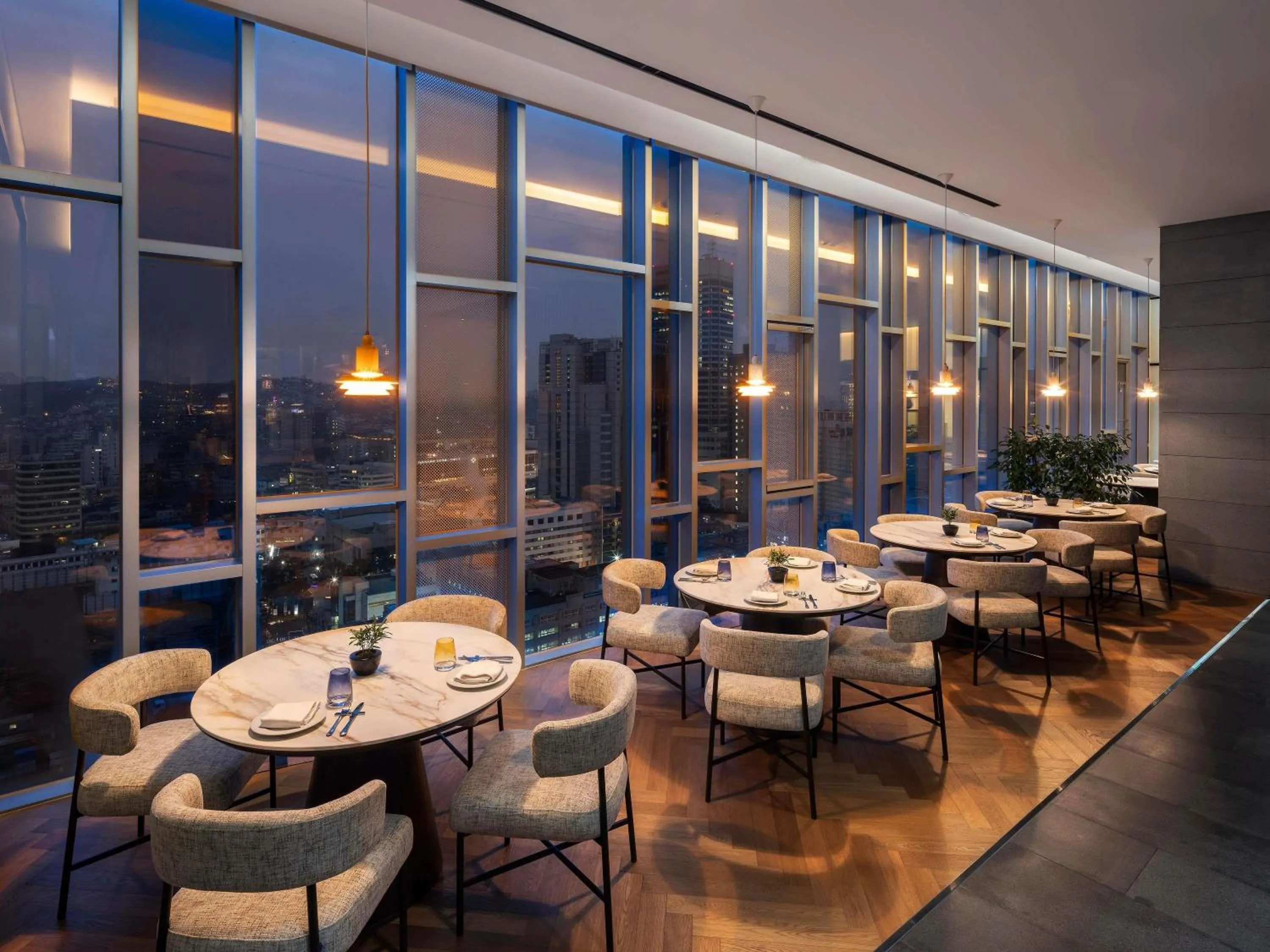 Property building in Novotel Ambassador Seoul Dongdaemun Hotels & Residences